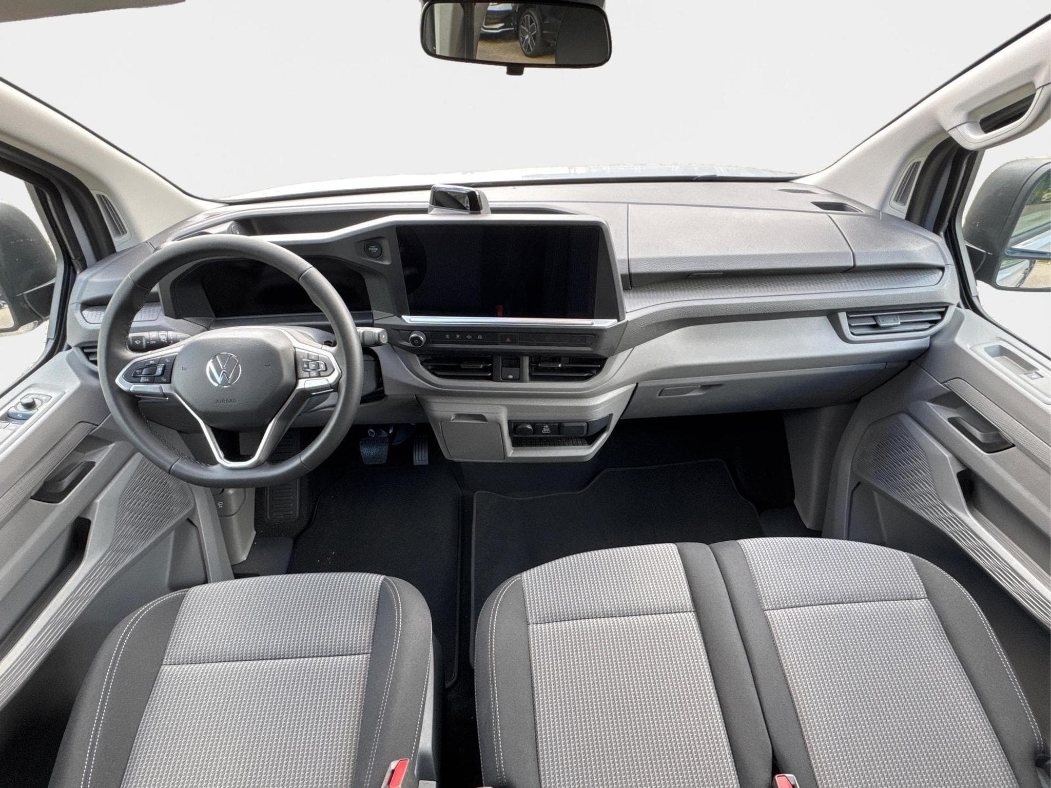 VW T7 Basis (2026) - Photo 7