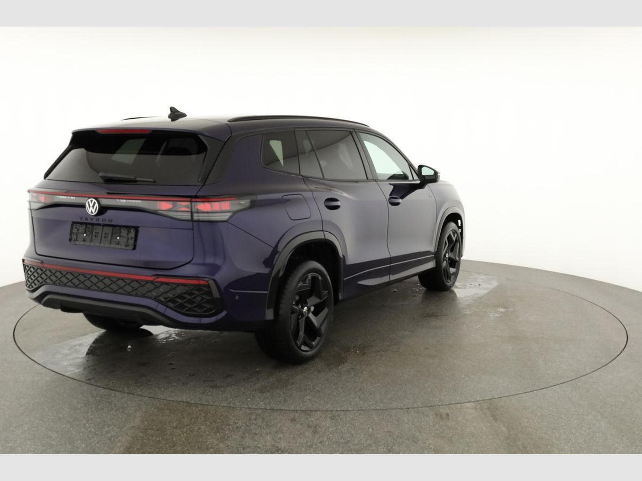 VW Tayron 1.5 TSI eHybrid 150 kW R-Line (2025) - Photo 22