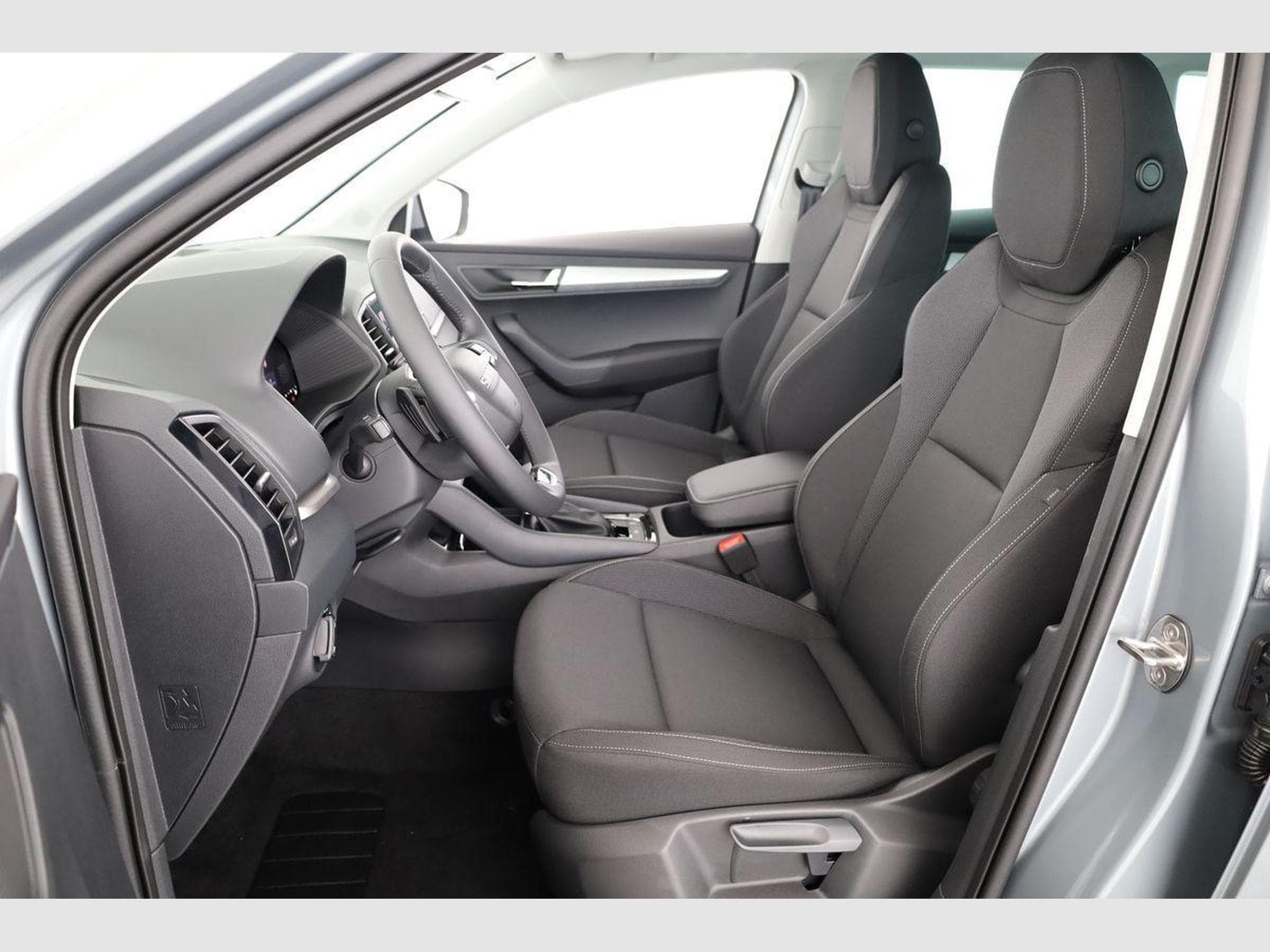 Skoda Karoq Selection (2026) - Photo 10