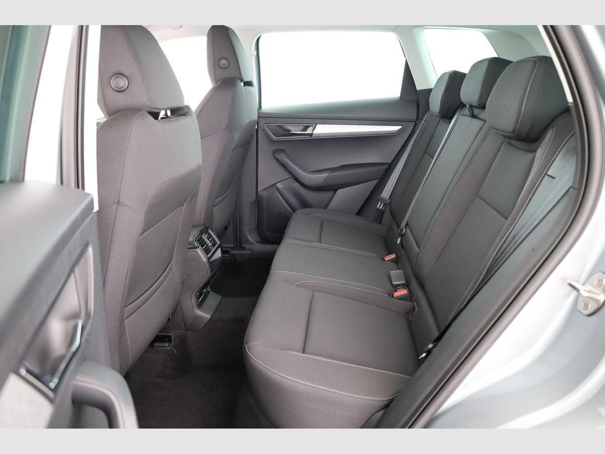 Skoda Karoq Selection (2026) - Photo 11