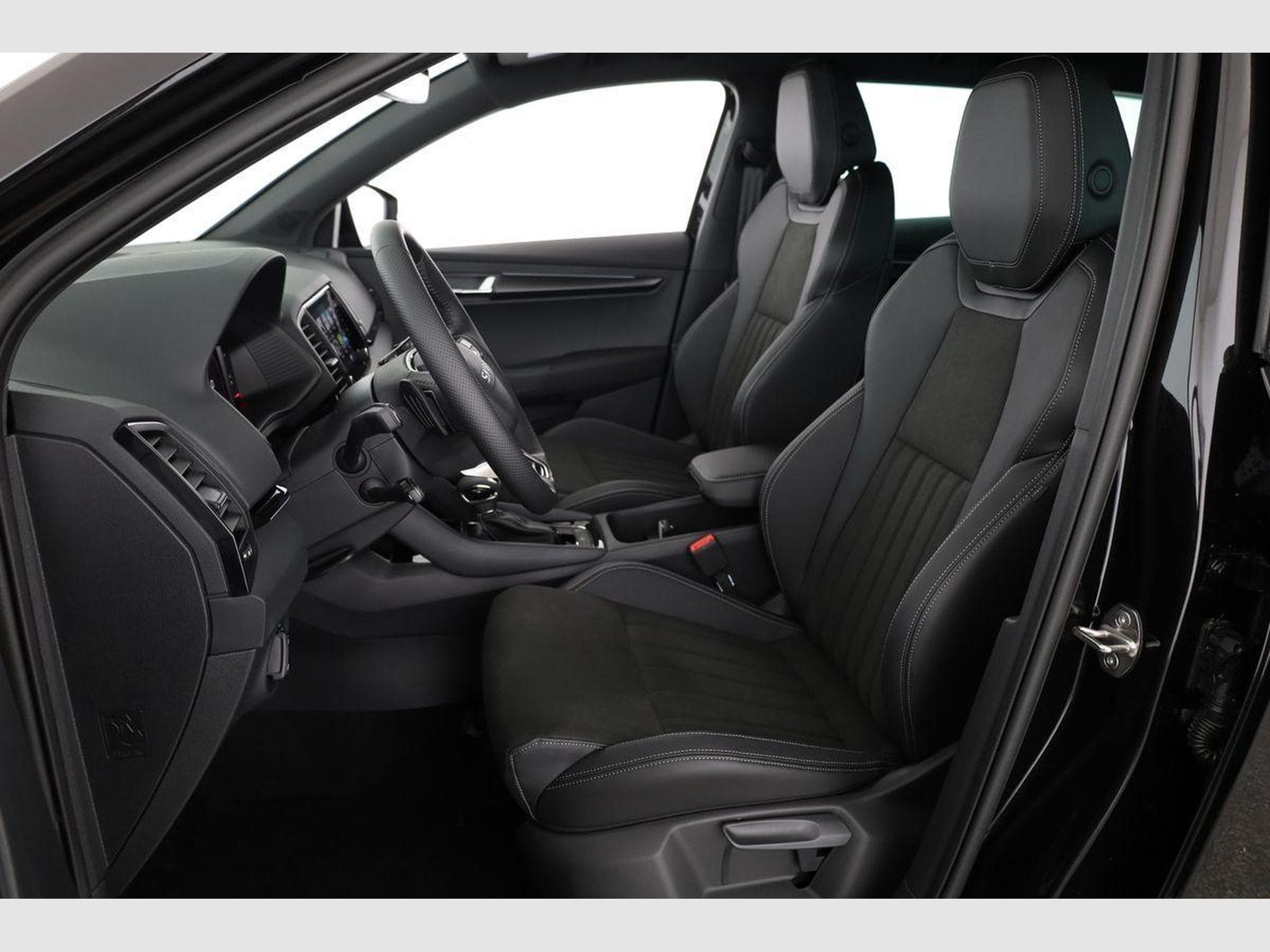 Skoda Karoq Sportline (2026) - Photo 10
