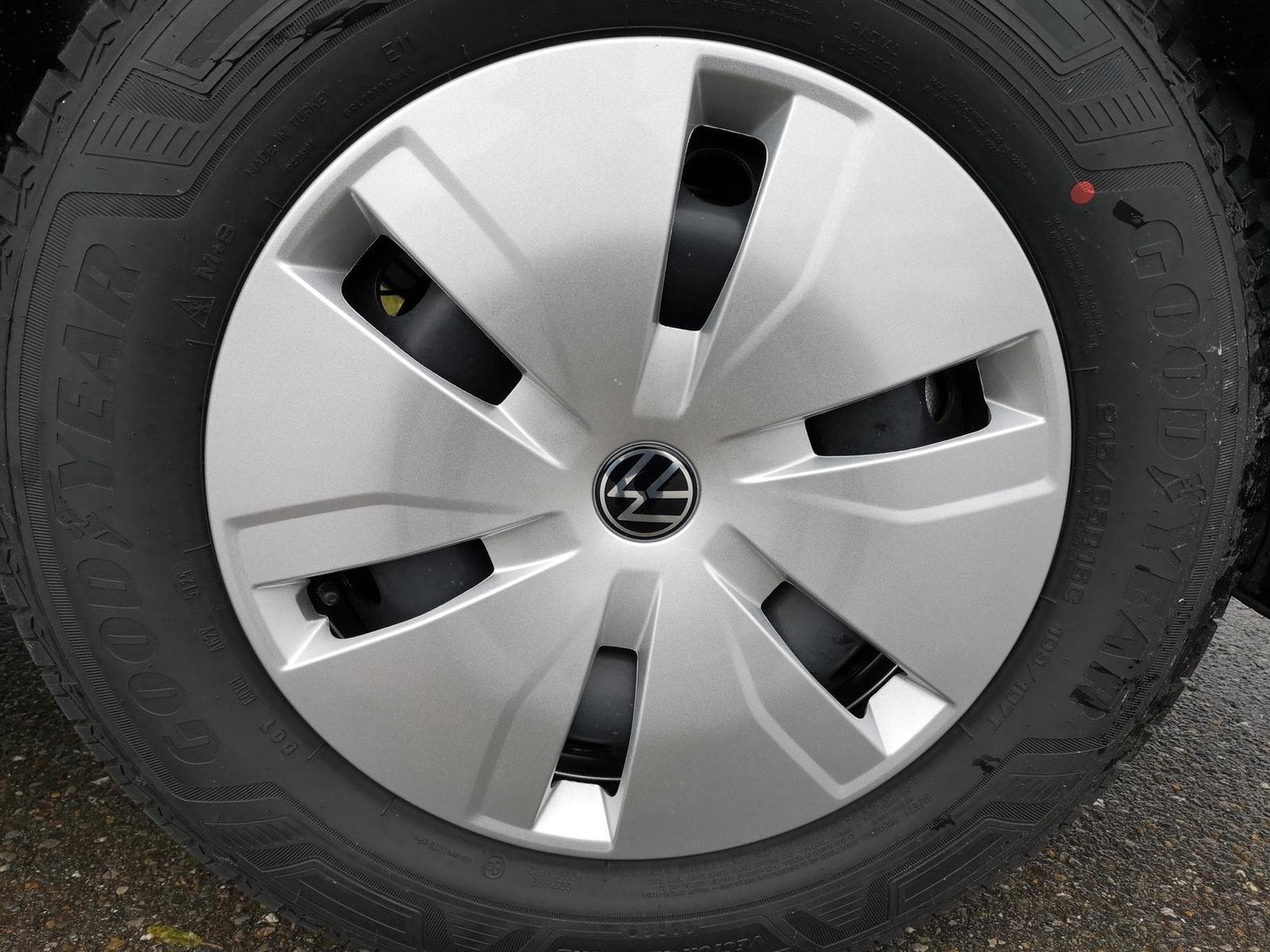 VW T7 2.0 TDI 110 kW KR (2026) - Photo 3