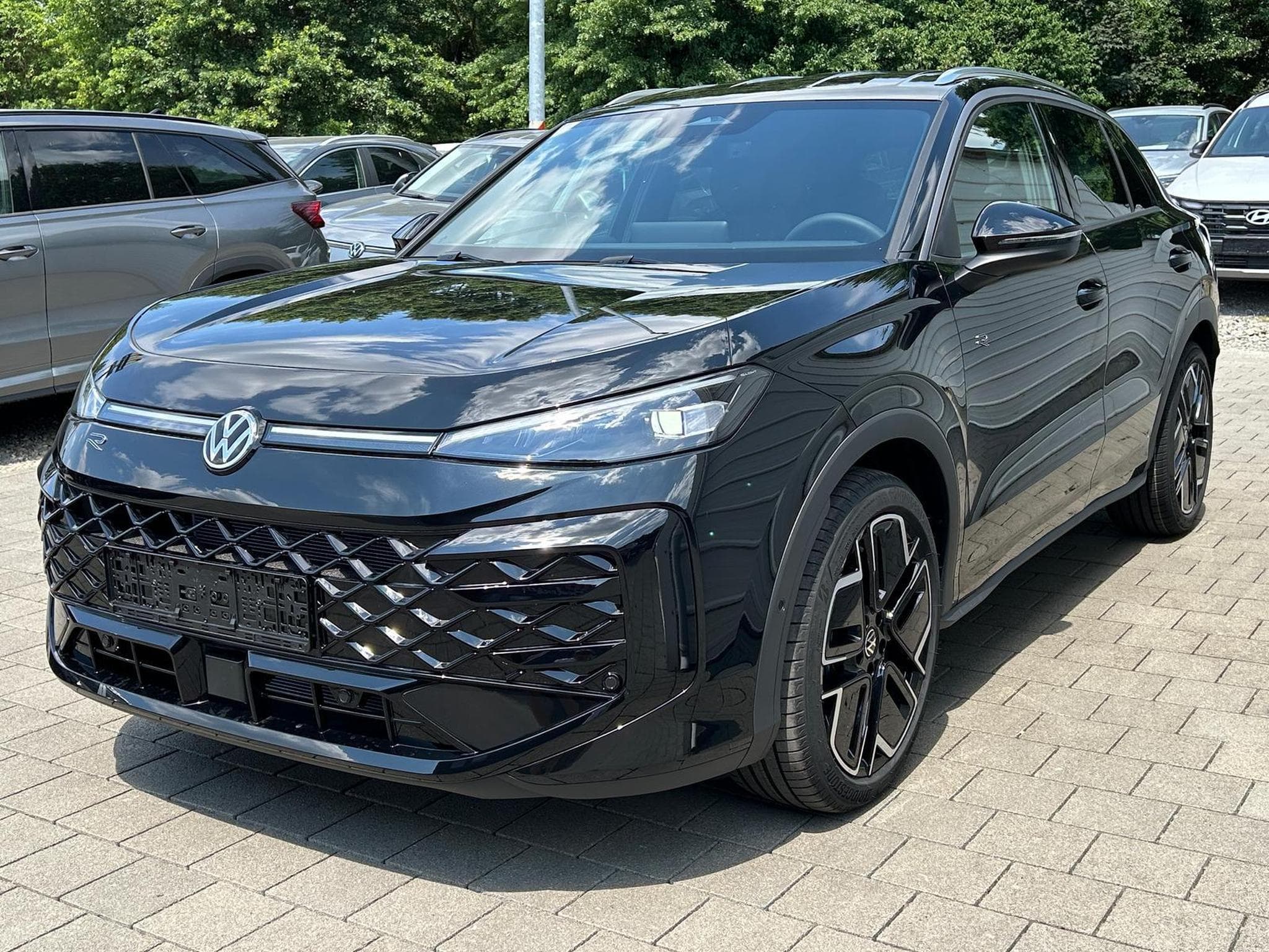 VW T-Roc R-Line (2026) - Photo 3