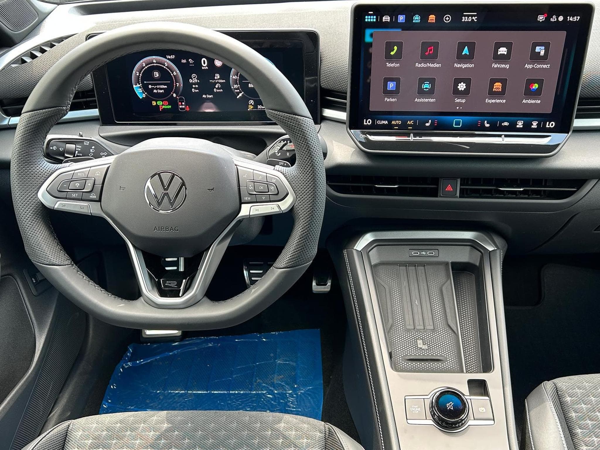 VW T-Roc R-Line (2026) - Photo 8