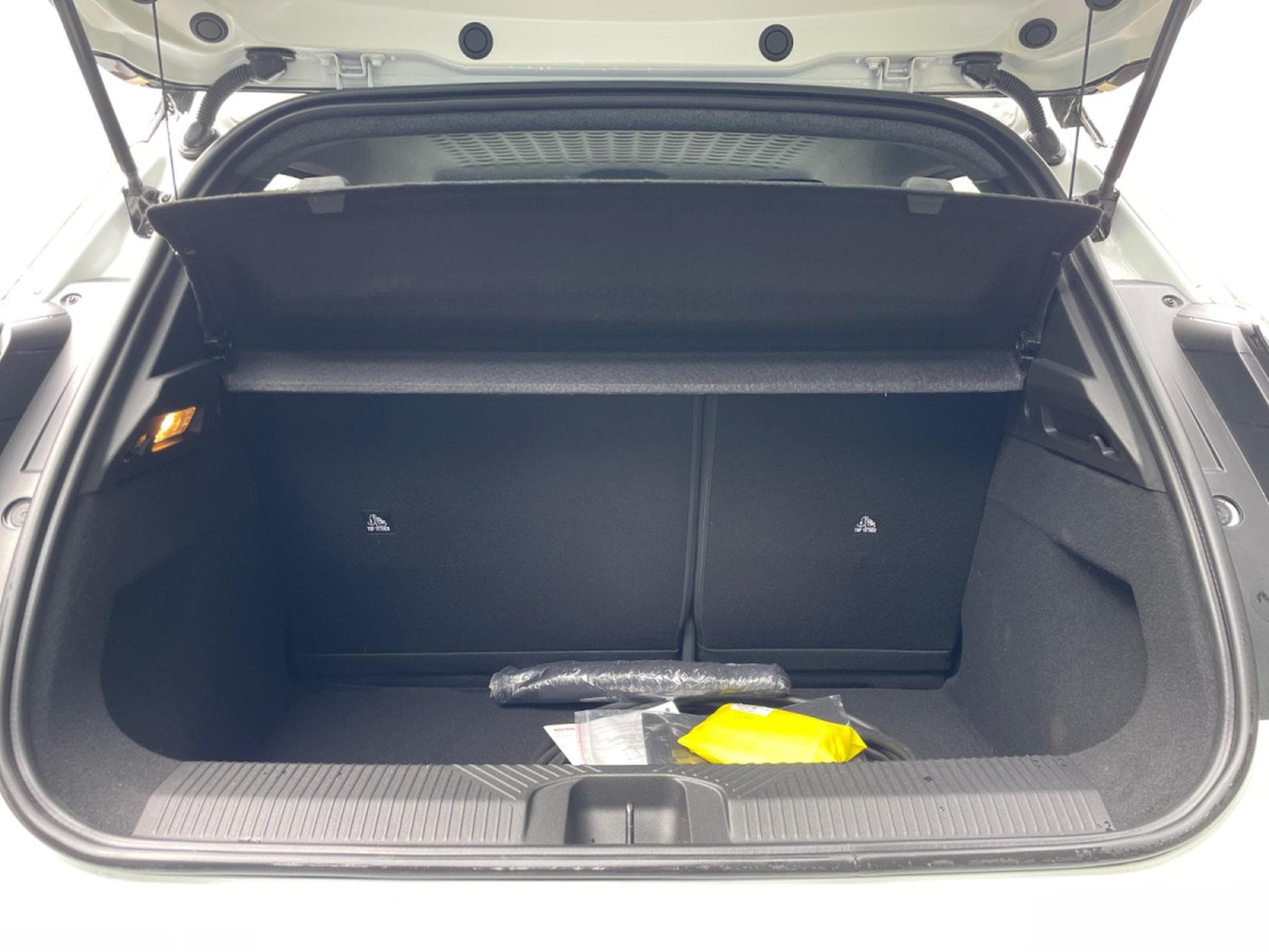 Renault R5 TECHNO 120HP URBAN RANGE (2026) - Photo 12