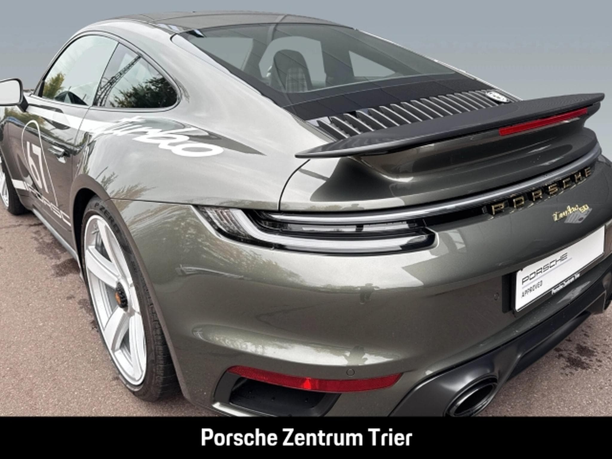 Porsche 911 Turbo 50 Jahre Burmester InnoDrive LED (2025) - Photo 10
