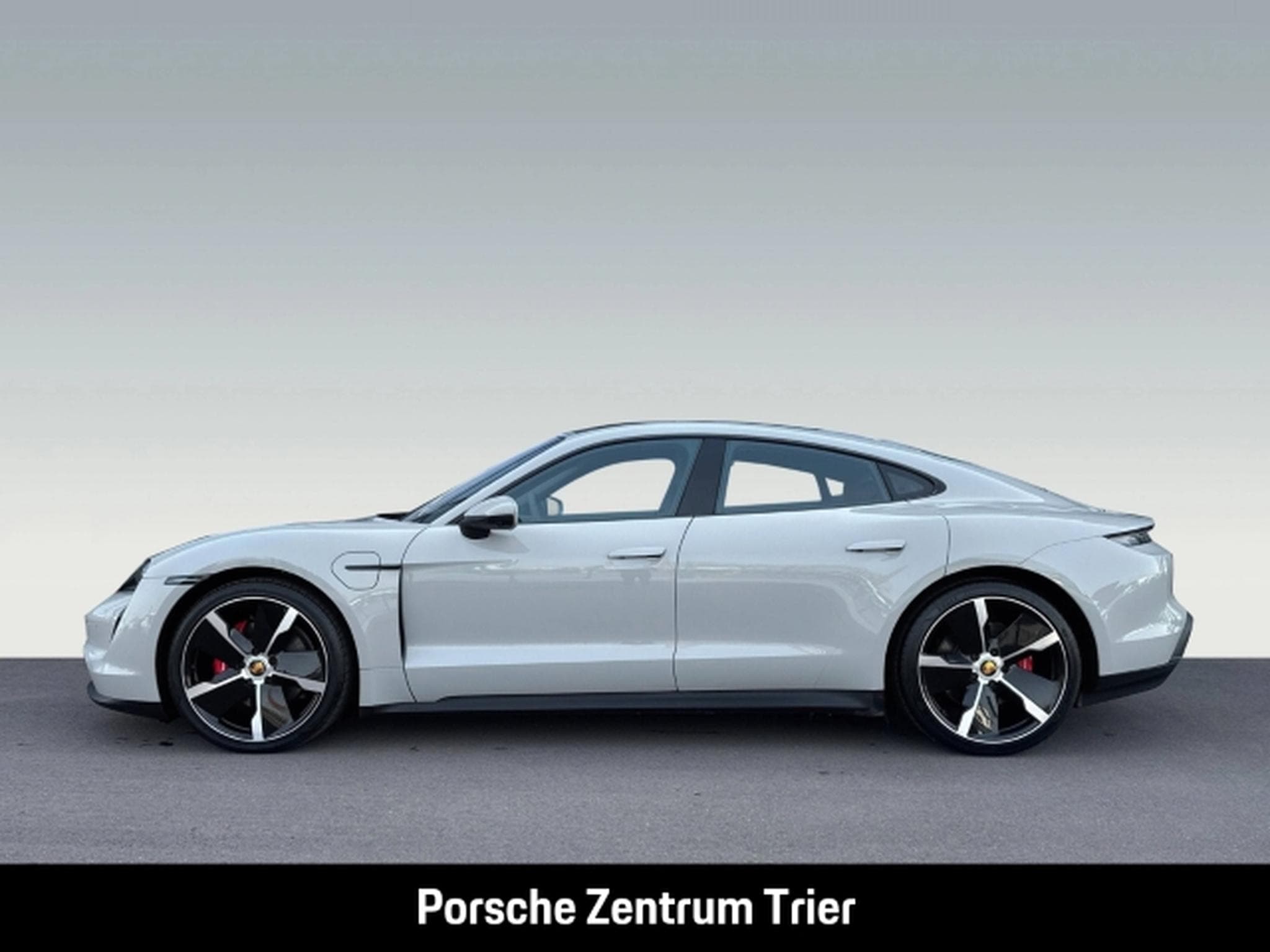 Porsche Taycan HA-Lenkung Nachtsicht InnoDrive BOSE (2024) - Photo 2