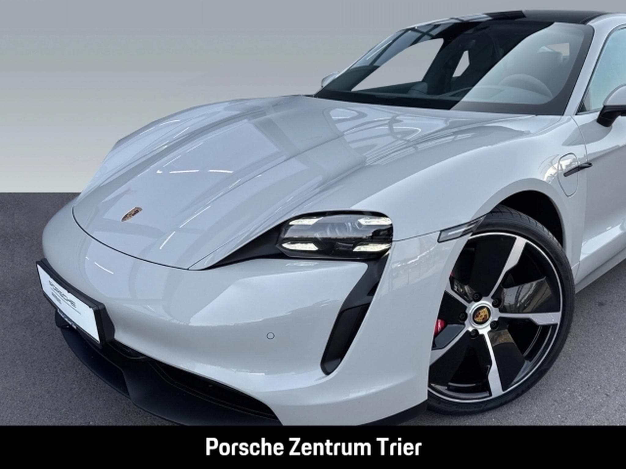 Porsche Taycan HA-Lenkung Nachtsicht InnoDrive BOSE (2024) - Photo 9