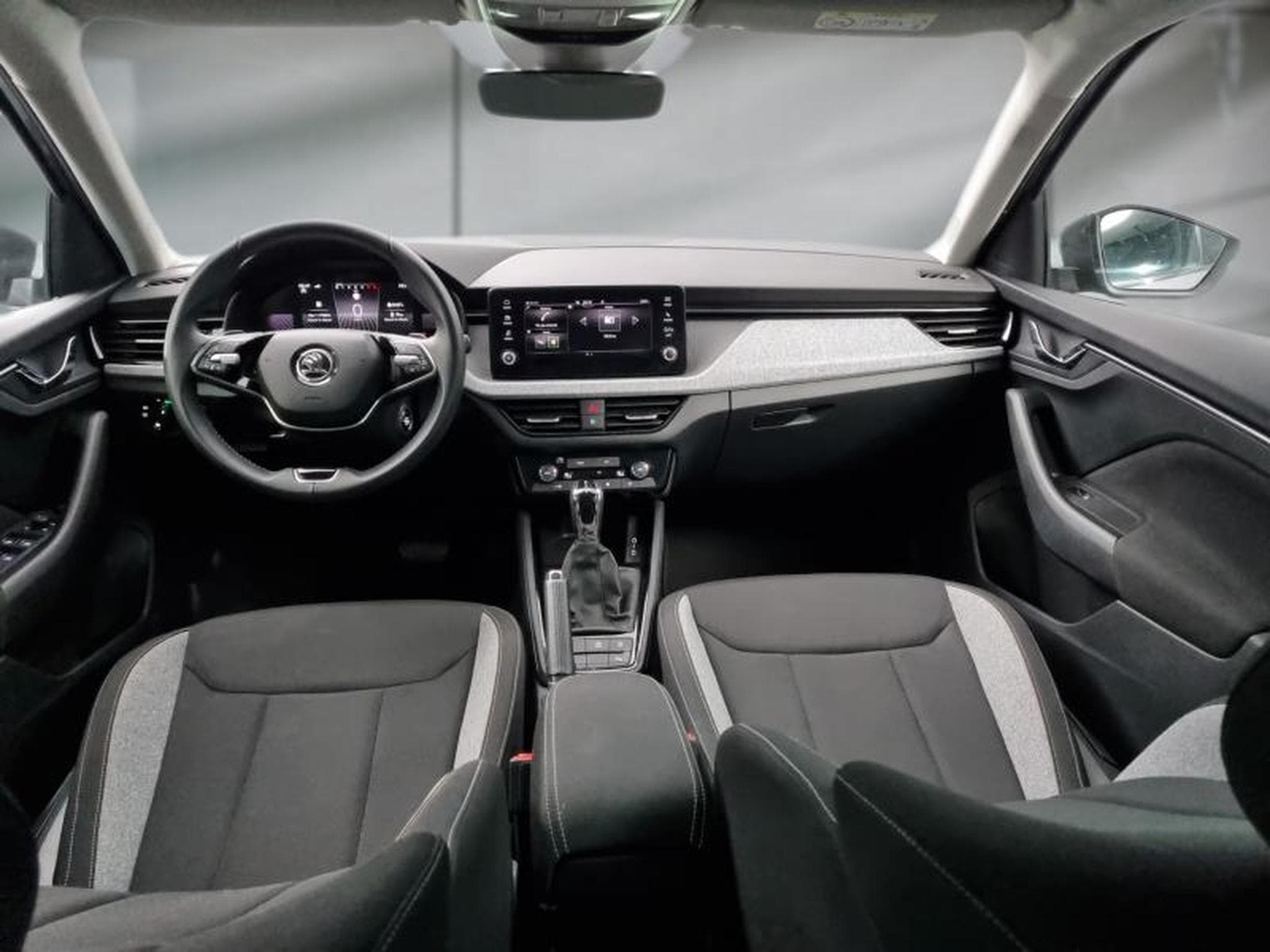 Skoda Scala -35% 1.0 TSI Evo2 116ch Selection (2025) - Photo 9