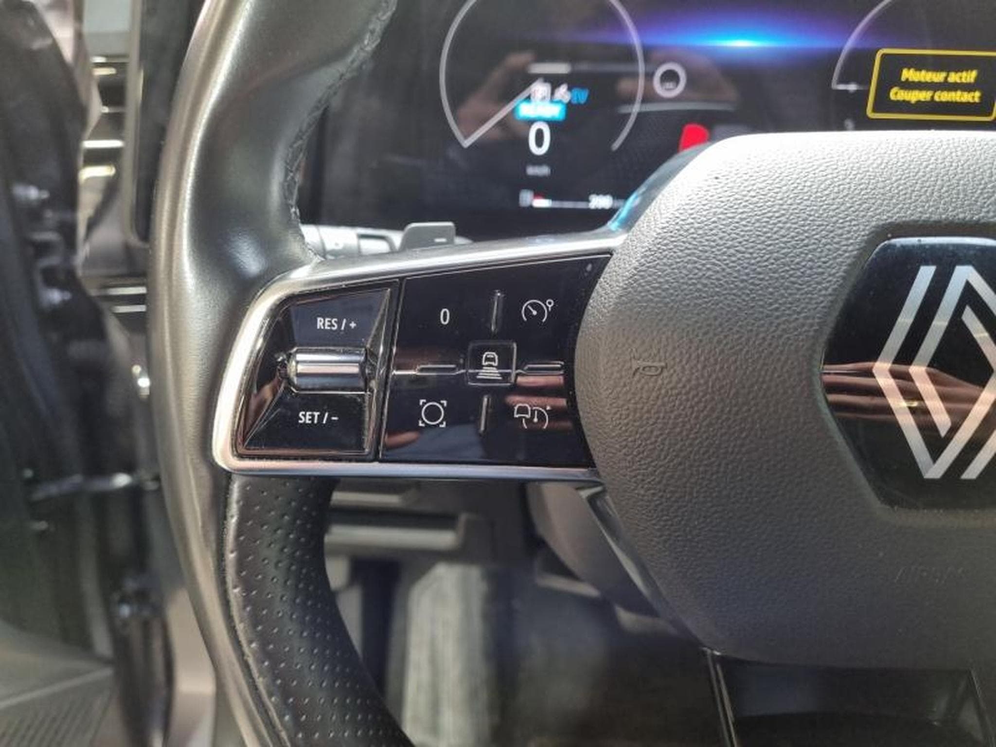 Renault Espace -33% 1.2 E-Tech Full Hybrid 200CH Techno 7 Places (2024) - Photo 14