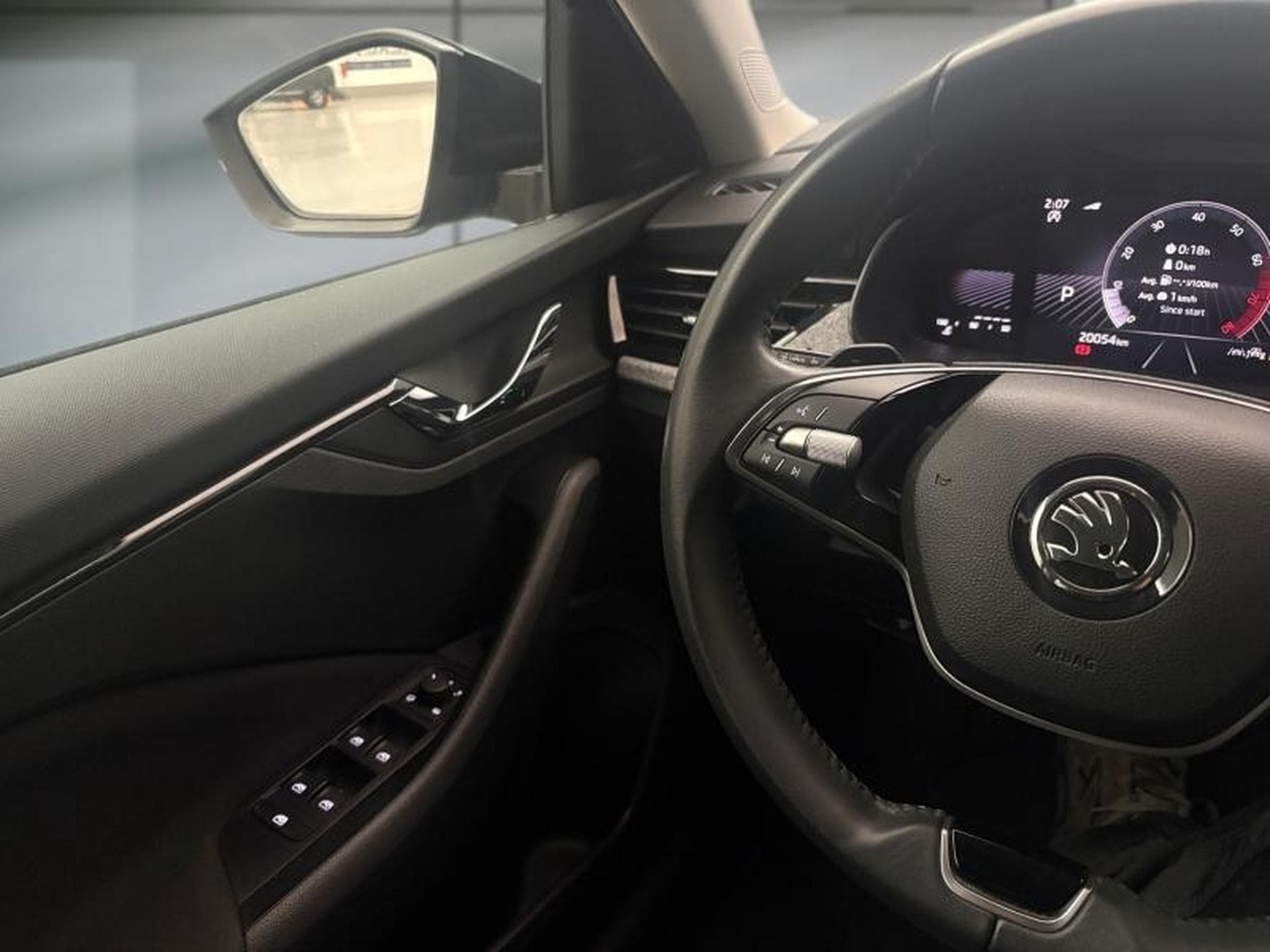 Skoda Scala -36% 1.0 TSI Evo2 116ch Selection DSG7 (2025) - Photo 14