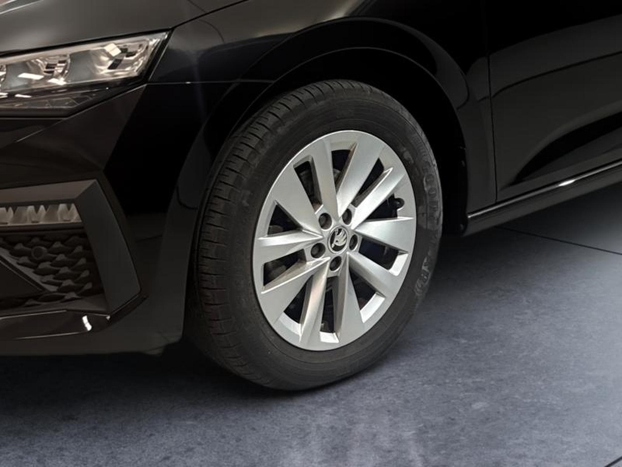 Skoda Scala -36% 1.0 TSI Evo2 116ch Selection DSG7 (2025) - Photo 7