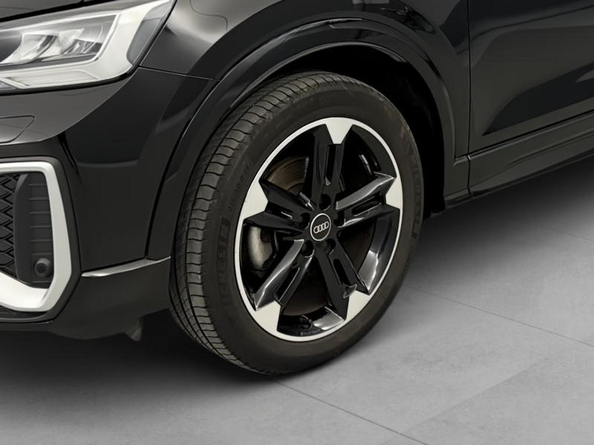 Audi Q2 -24% 30 TFSI 110ch S-Line (2024) - Photo 9