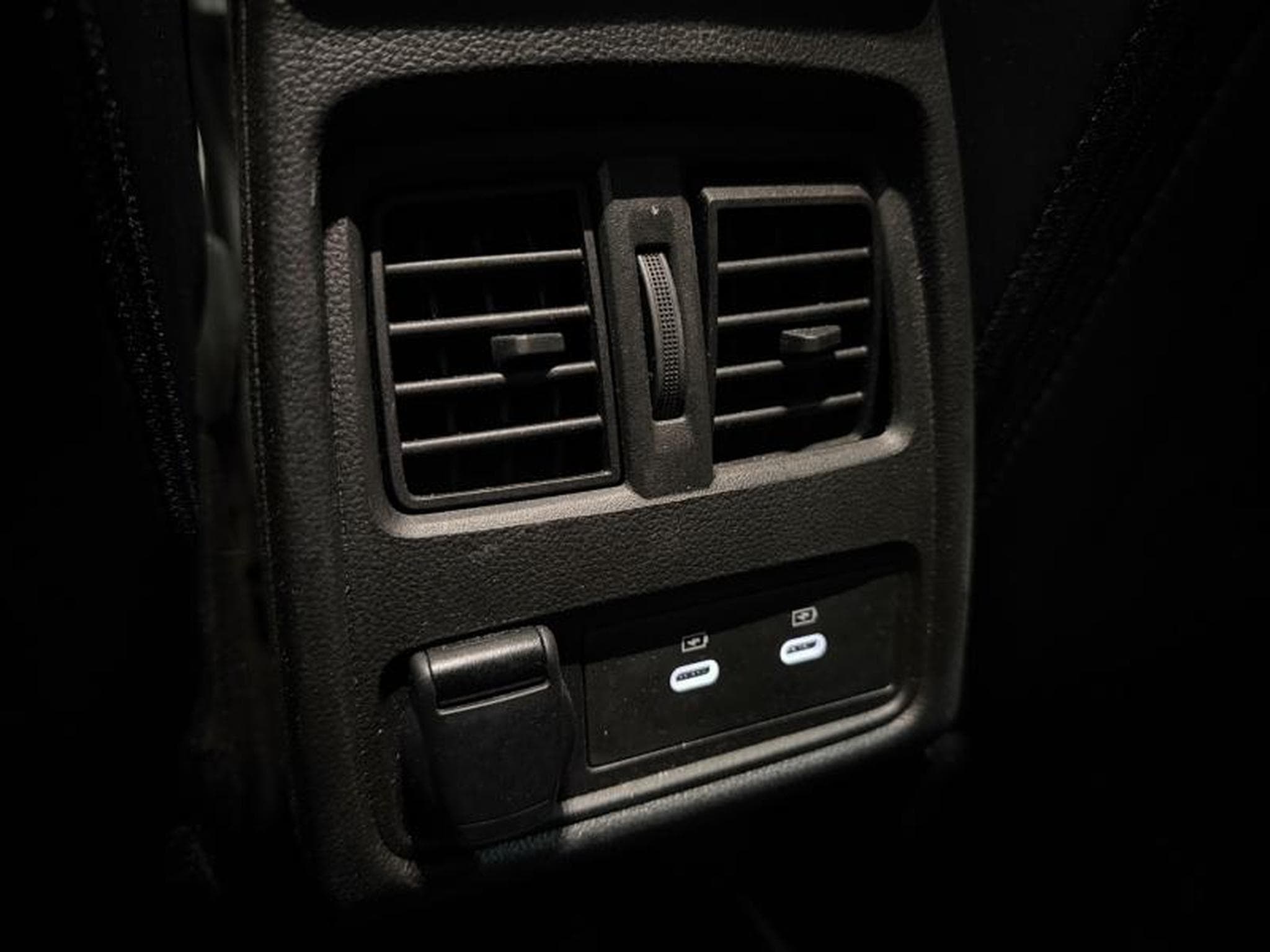 Renault Captur -30% 1.0 Eco-G 100ch Techno (2025) - Photo 10