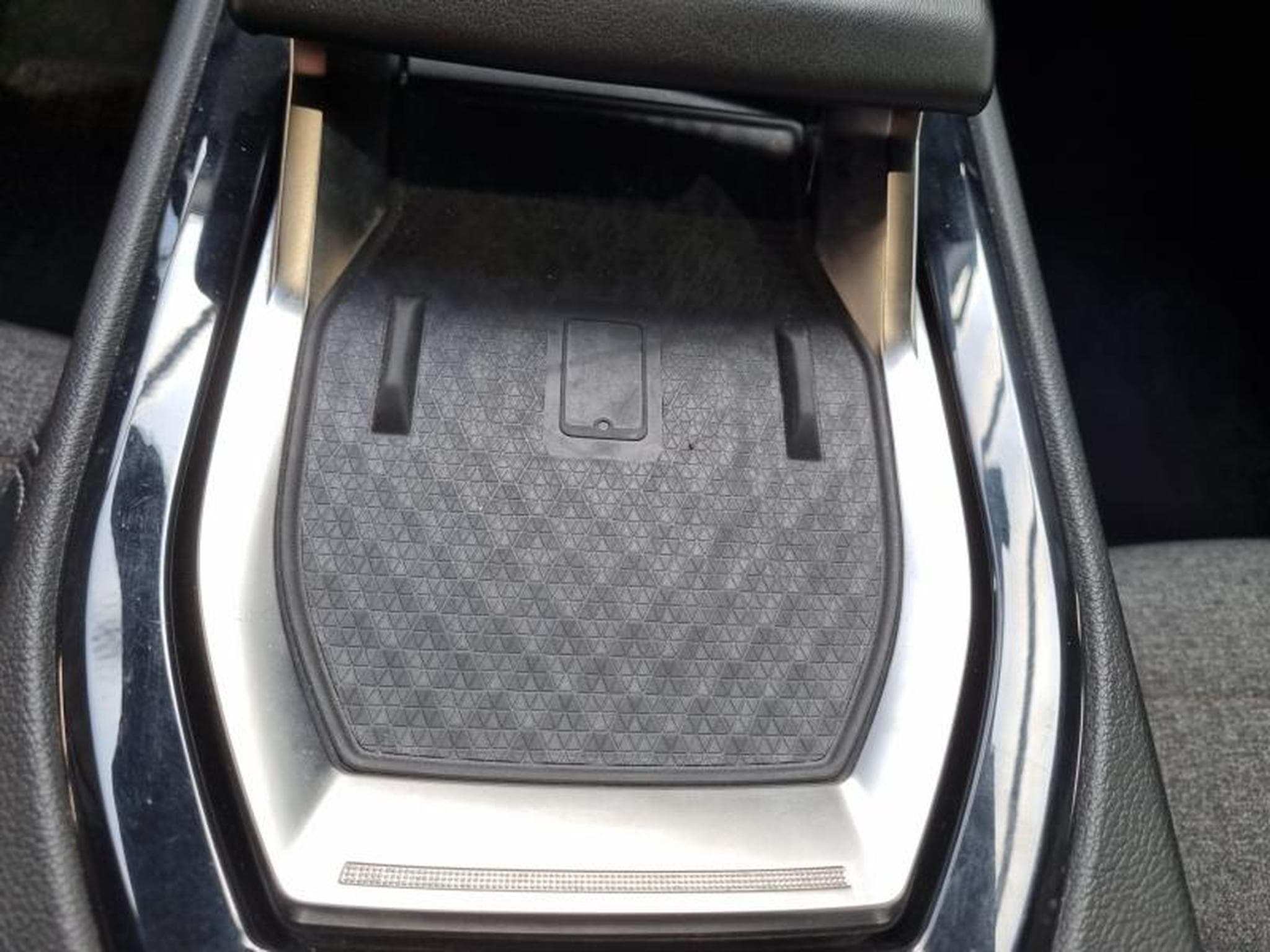 Renault Espace -33% 1.2 E-Tech full hybrid 200ch Techno 7 places - 24 (2024) - Photo 18