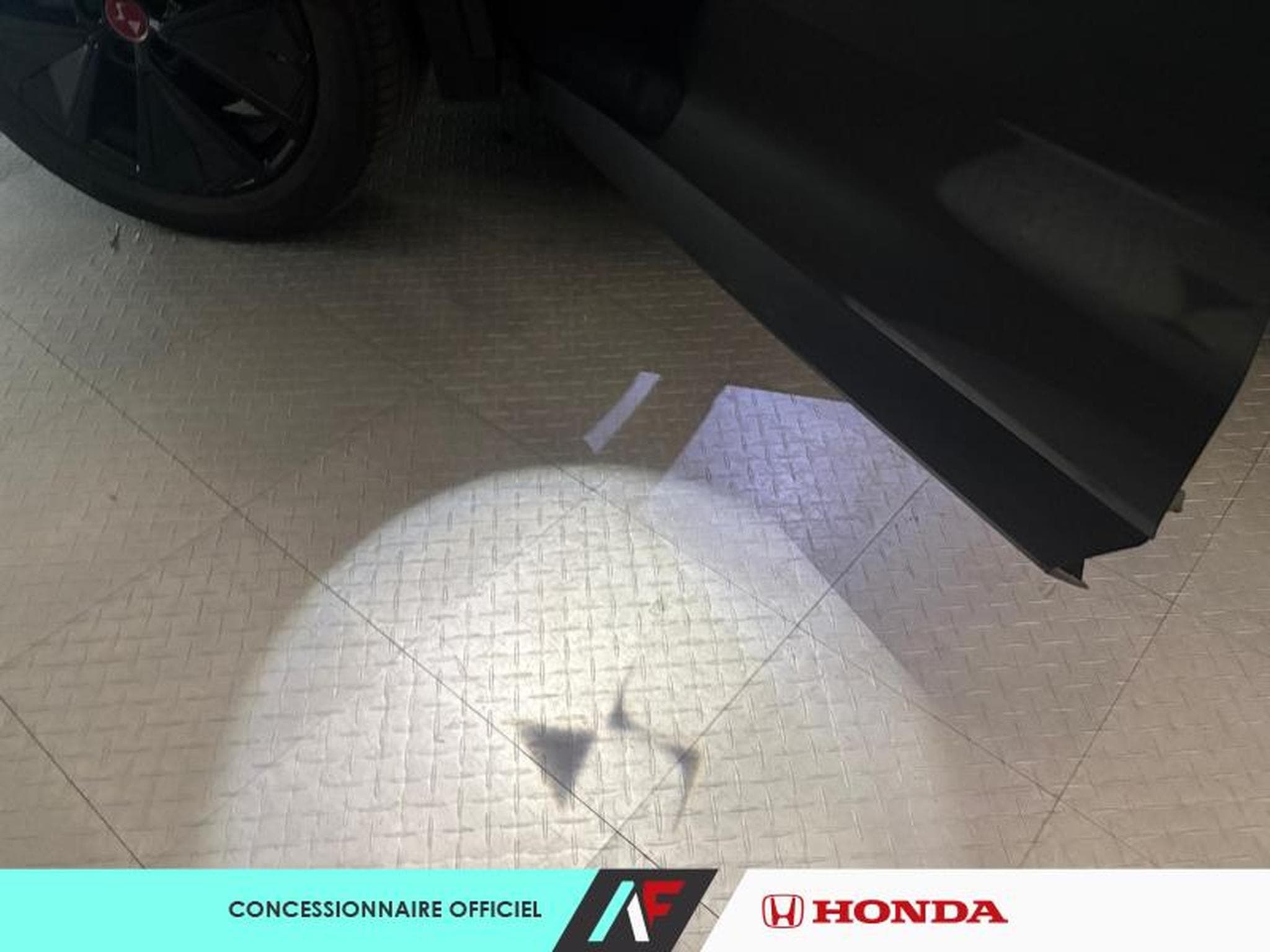 DS Automobiles DS7 -48% E-TENSE 225ch Performance Line + (2024) - Photo 7