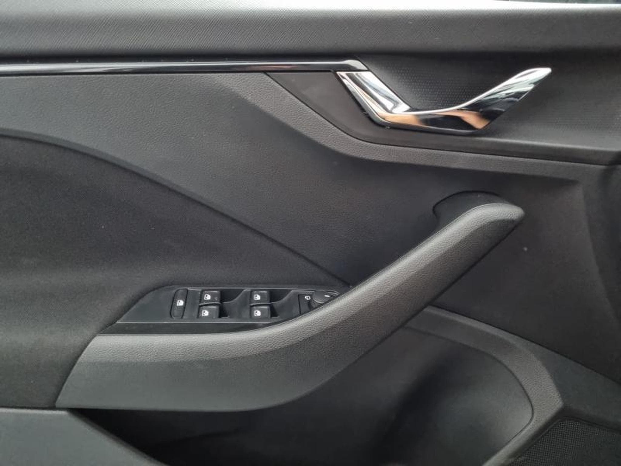 Skoda Scala -35% 1.0 TSI Evo2 116ch Selection (2025) - Photo 24