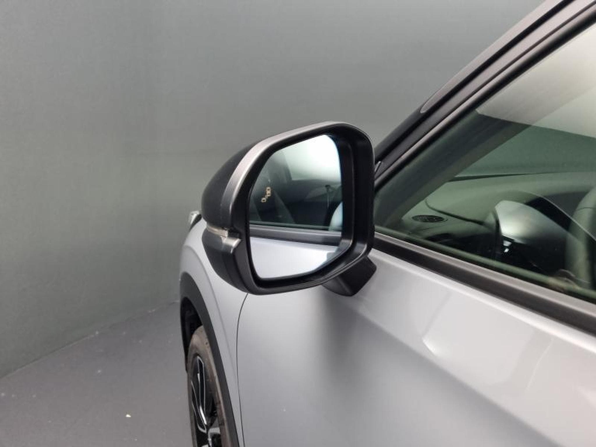 Honda HR-V 1.5 i-MMD 131ch e:HEV Advance (2026) - Photo 25