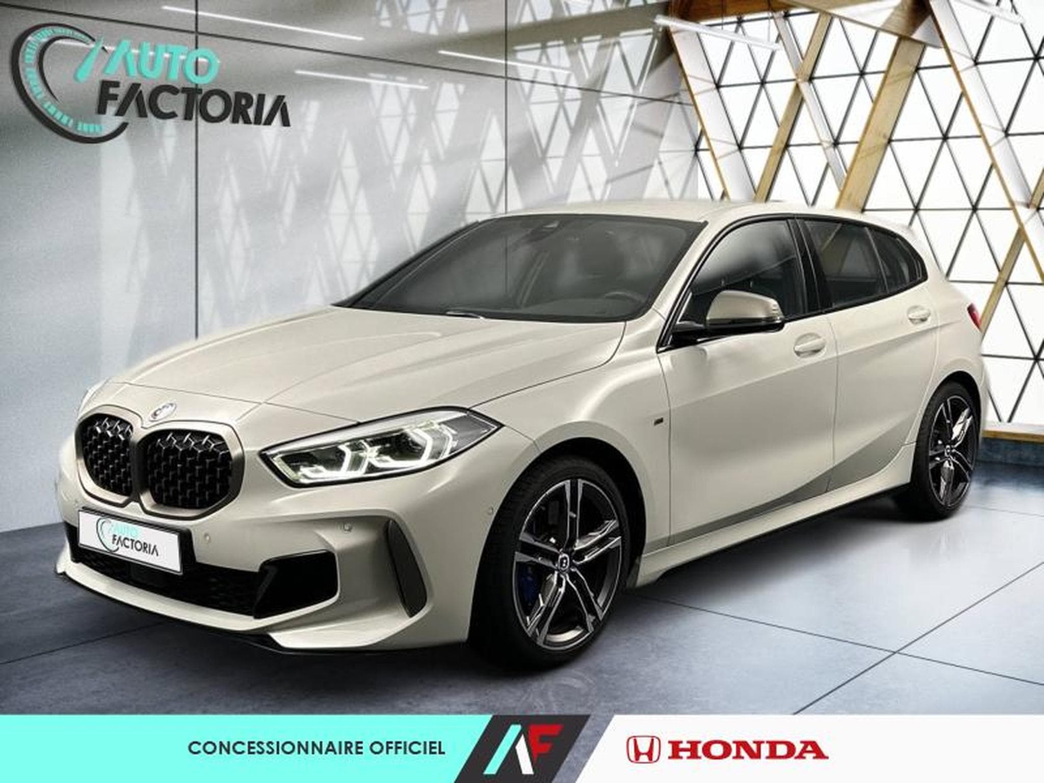 BMW 118 -36% M135iA xDrive 306ch Edition M Sport Pro (2023) - Photo 6