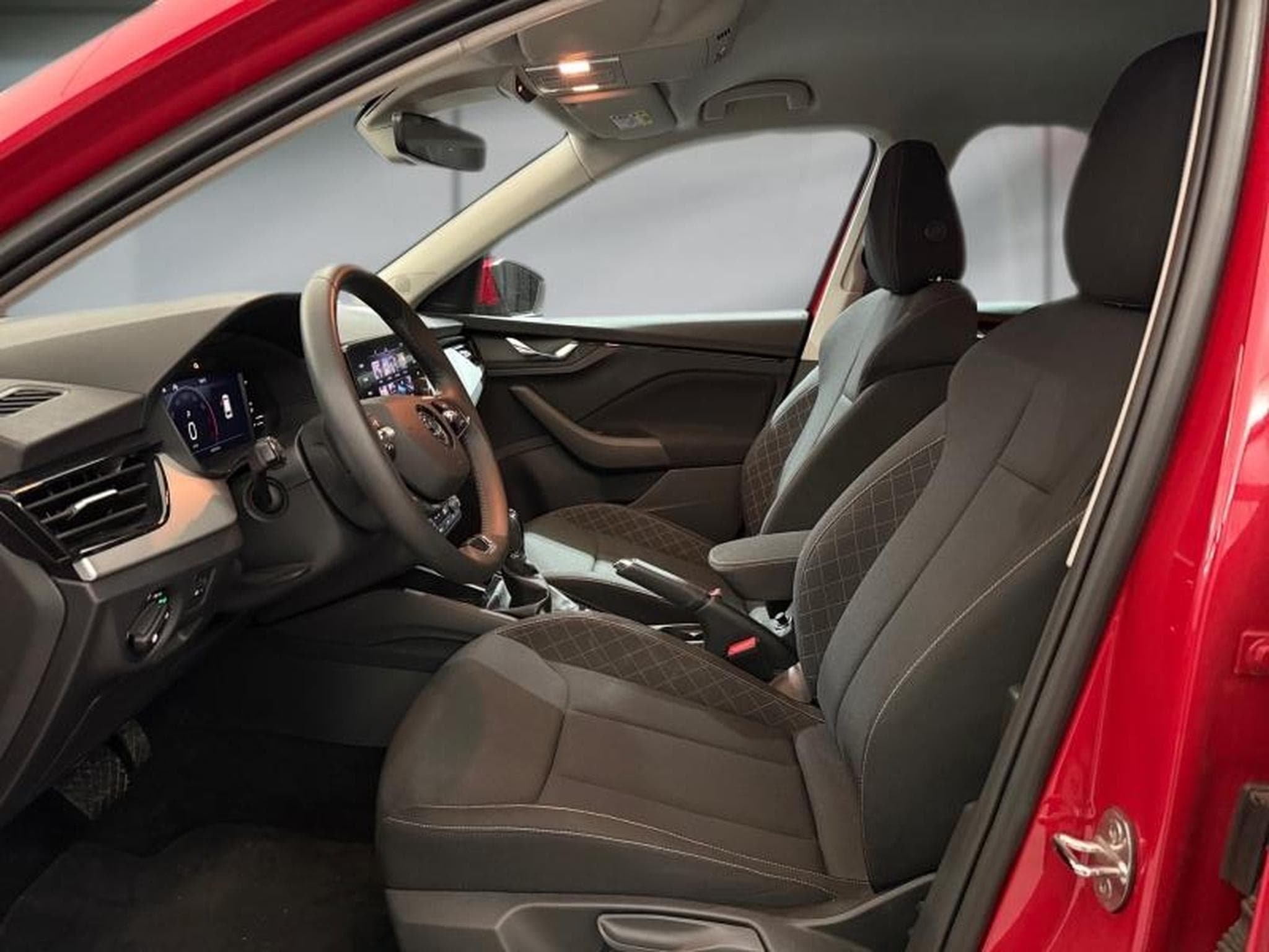 Skoda Kamiq -24% 1.0 TSI Evo 110ch Ambition DSG7 (2024) - Photo 11