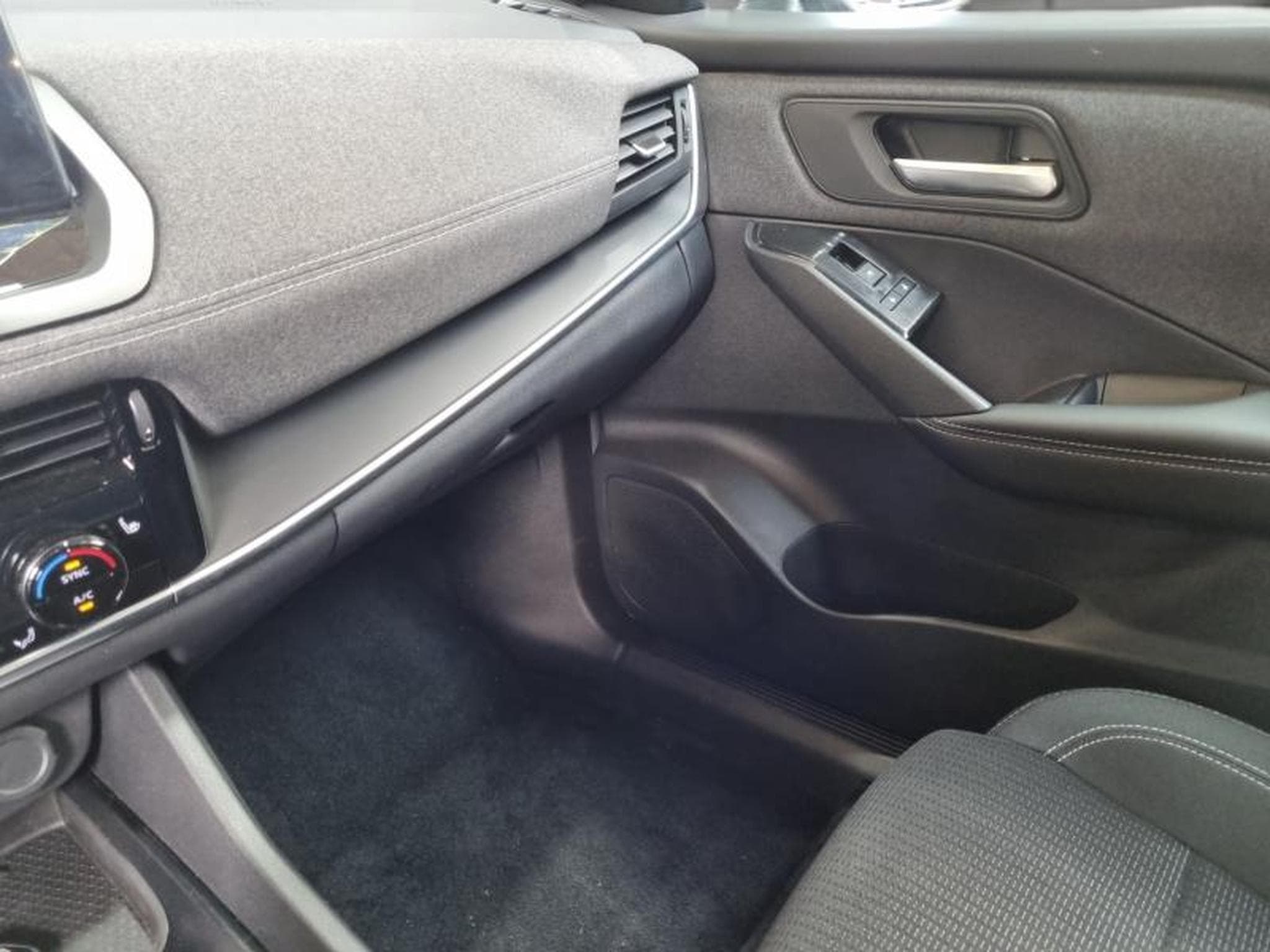 Nissan Qashqai -36% 1.3 Mild Hybrid 158ch N-Connecta 2024 (2024) - Photo 19