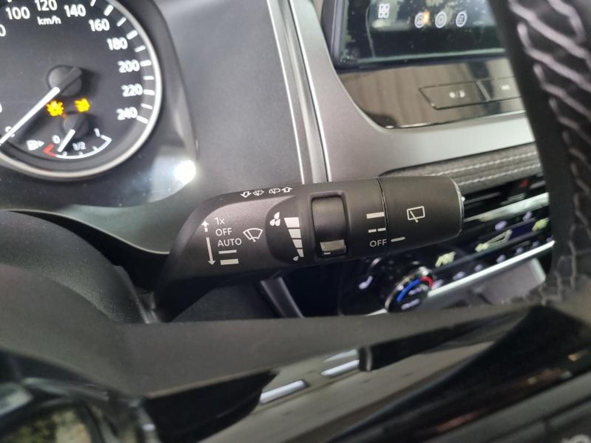 Nissan Qashqai -36% 1.3 Mild Hybrid 158ch N-Connecta 2024 (2024) - Photo 21