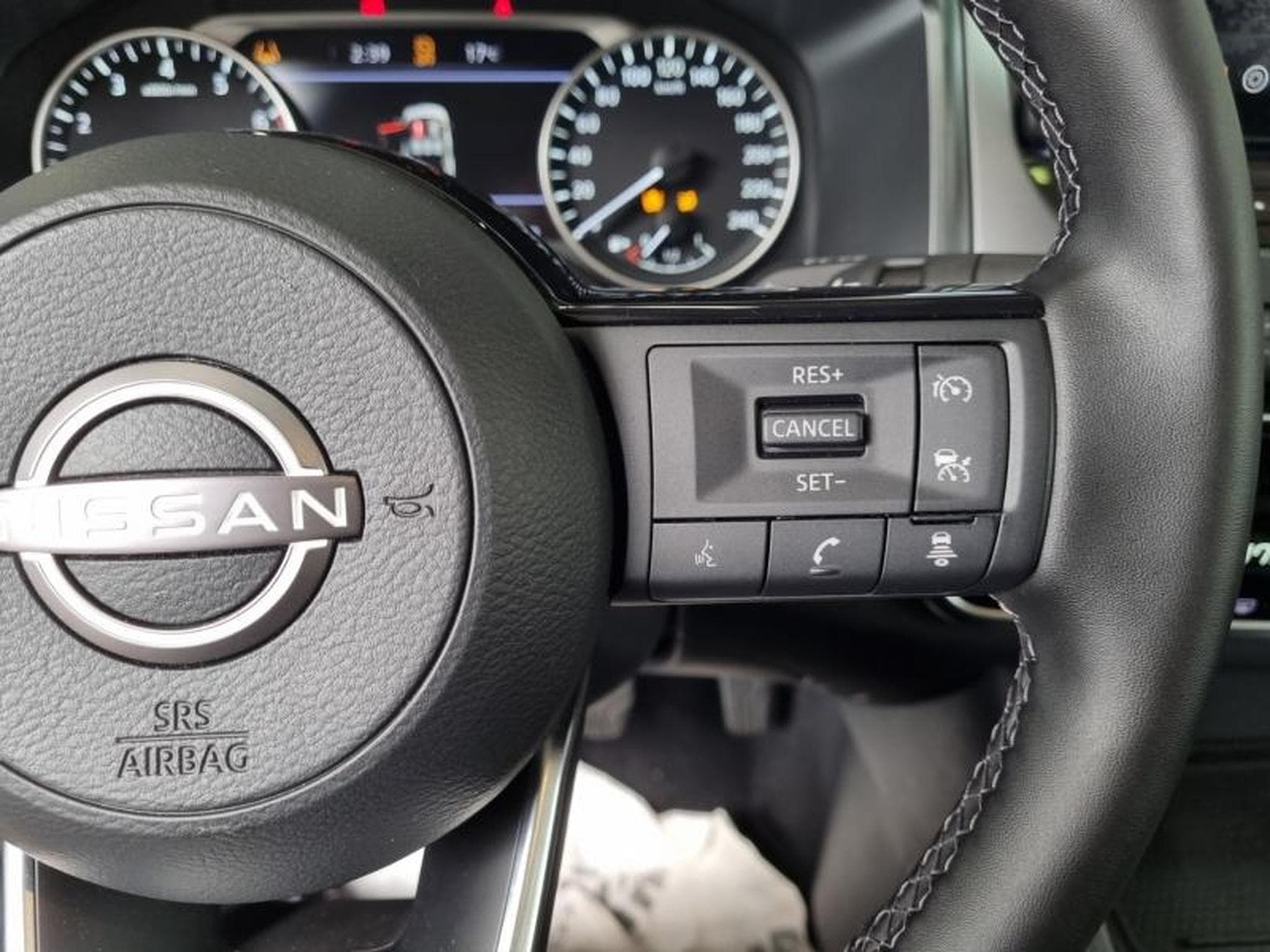 Nissan Qashqai -36% 1.3 Mild Hybrid 158ch N-Connecta 2024 (2024) - Photo 23
