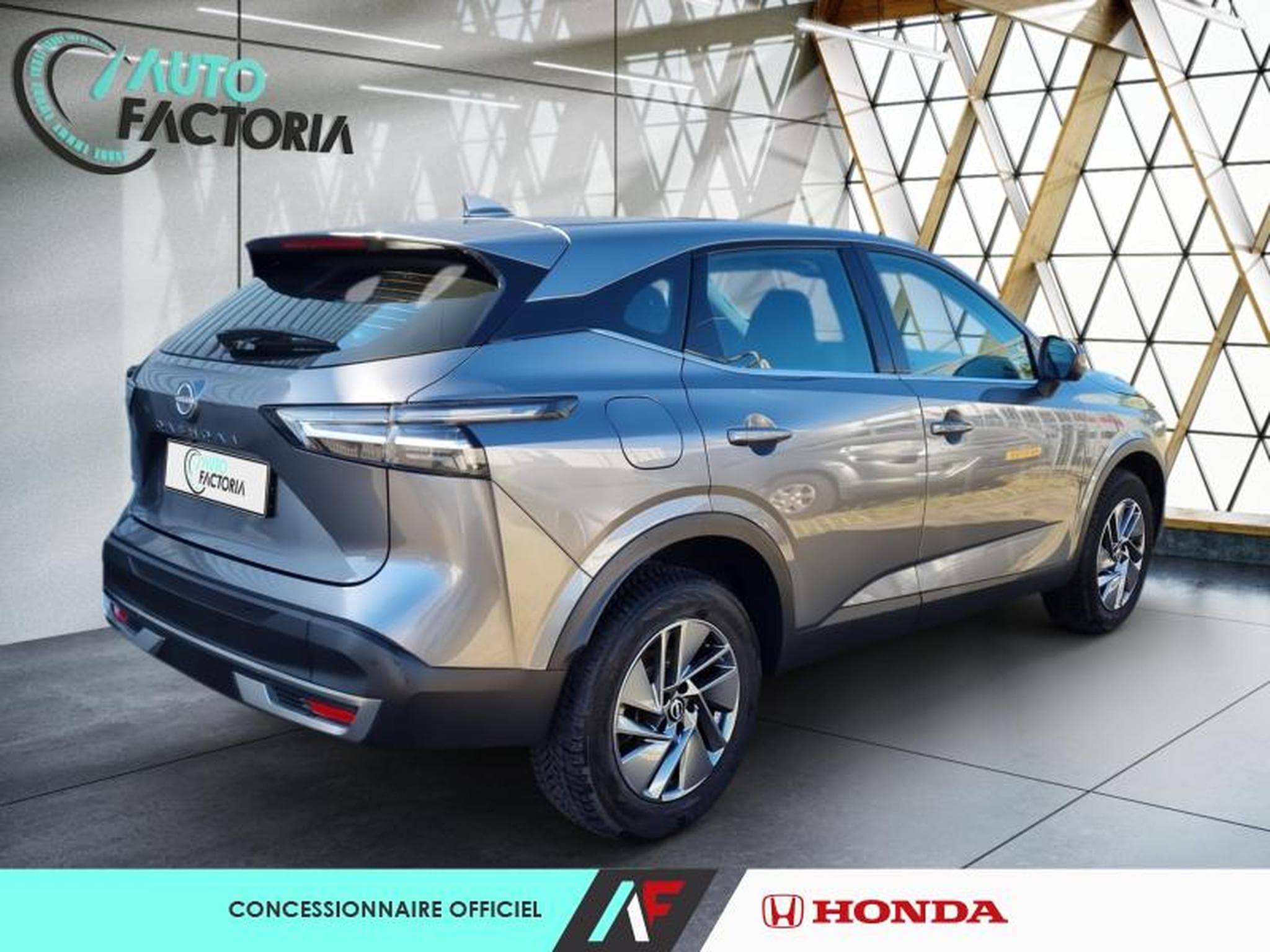 Nissan Qashqai -33% 1.3 DIG-T 140CH MHEV CONNECT (2024) - Photo 5