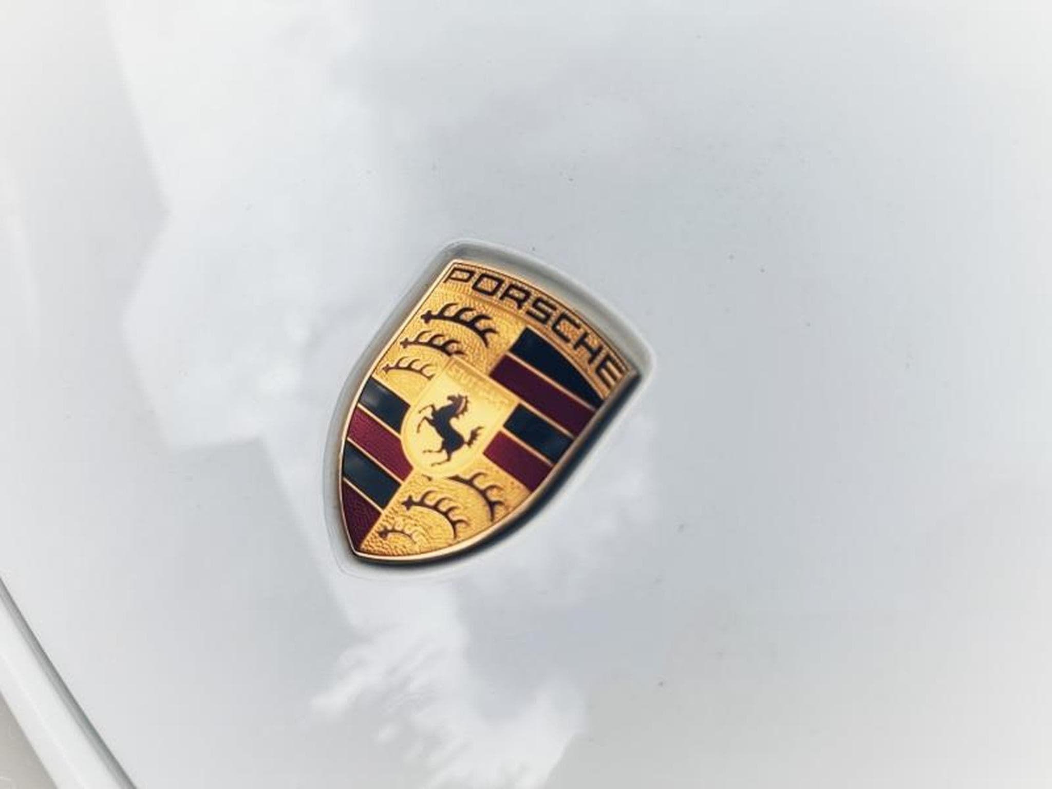 Porsche 718 4.0 420ch GT4 (2020) - Photo 24