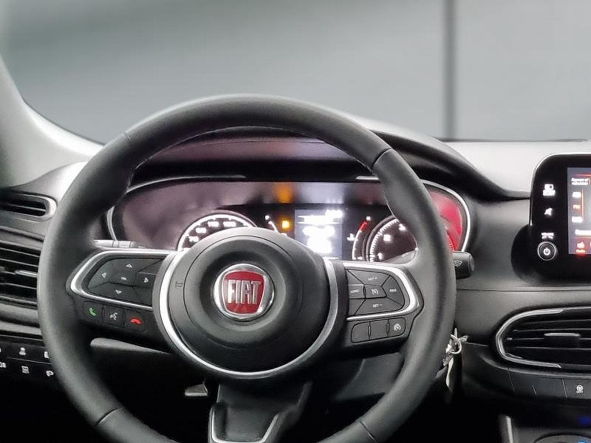 Fiat Tipo 1.6 MultiJet 130ch (2024) - Photo 11
