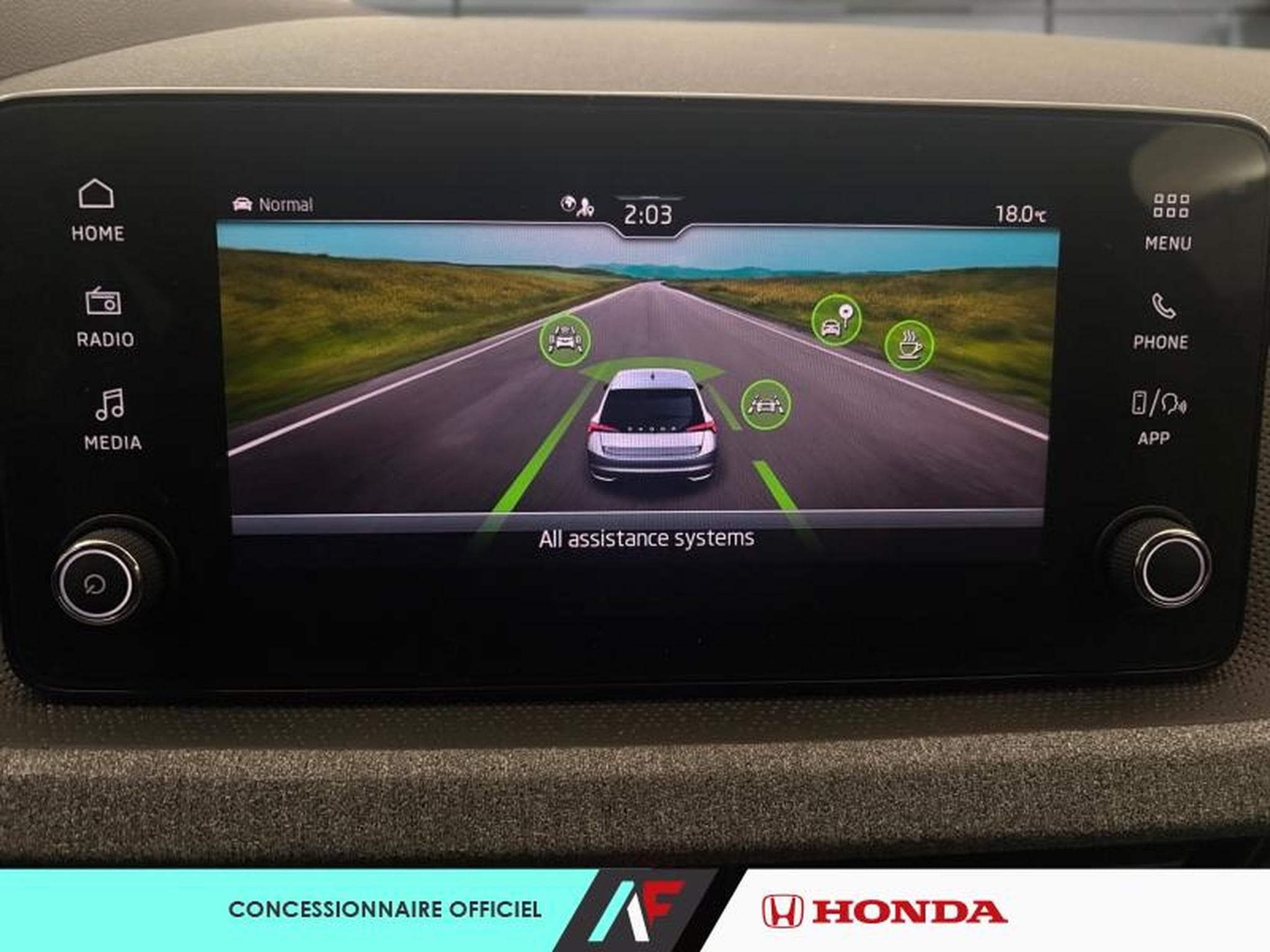 Skoda Scala -37% 1.0 TSI Evo2 116ch Selection DSG7 (2025) - Photo 5