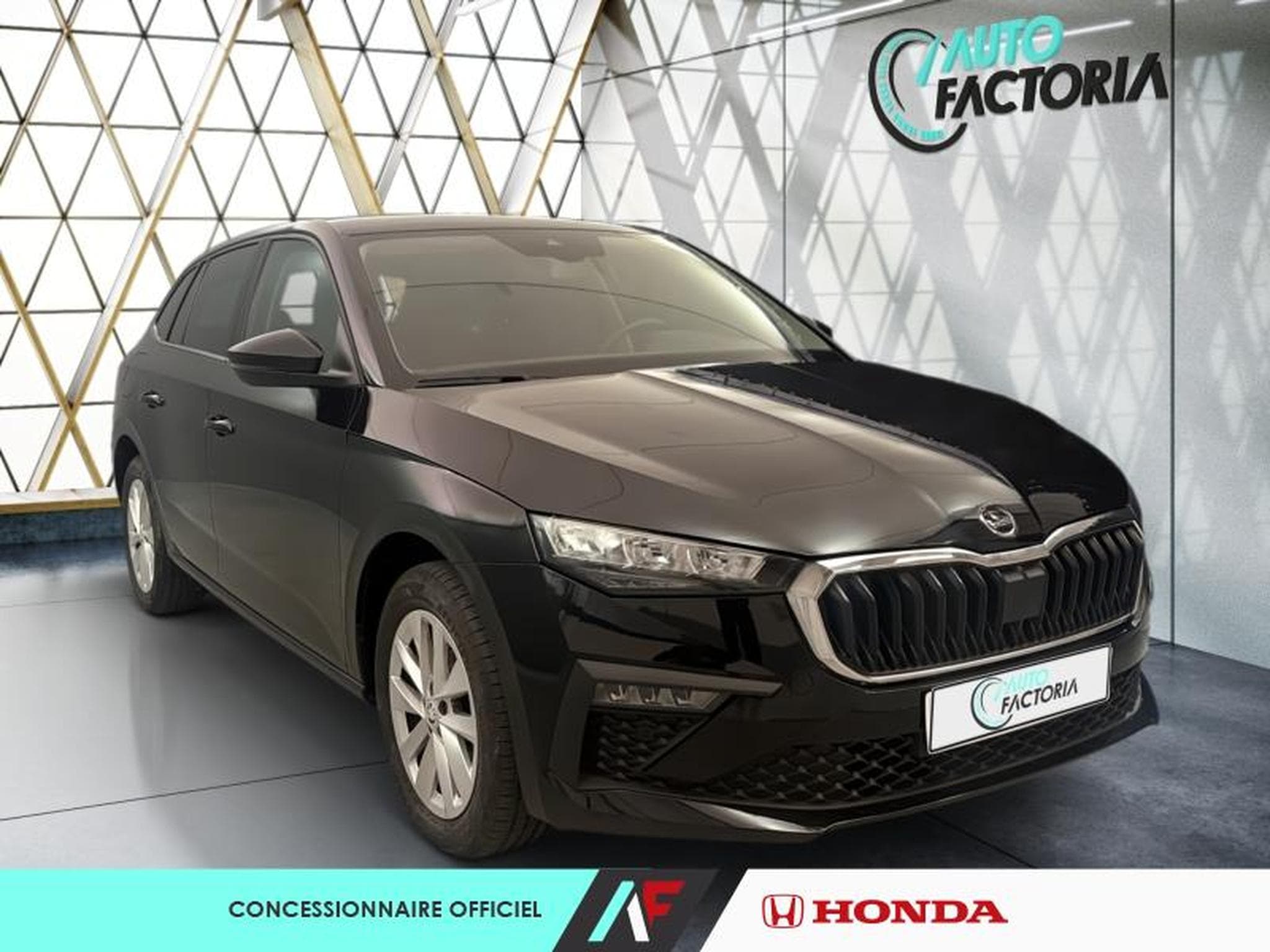 Skoda Scala -37% 1.0 TSI Evo2 116ch Selection DSG7 (2025) - Photo 6