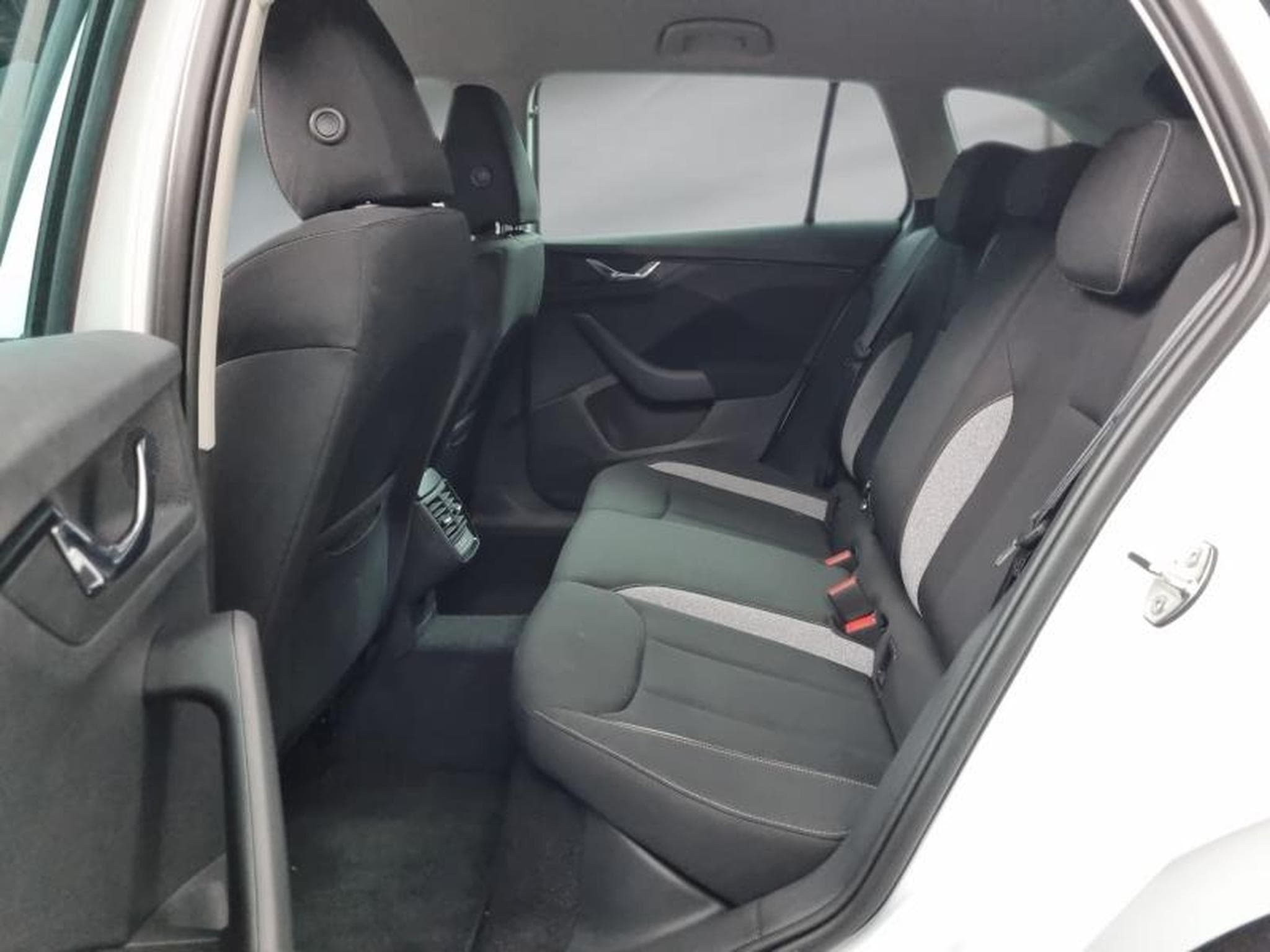 Skoda Scala -34% 1.0 TSI Evo2 116ch Selection DSG7 (2025) - Photo 11