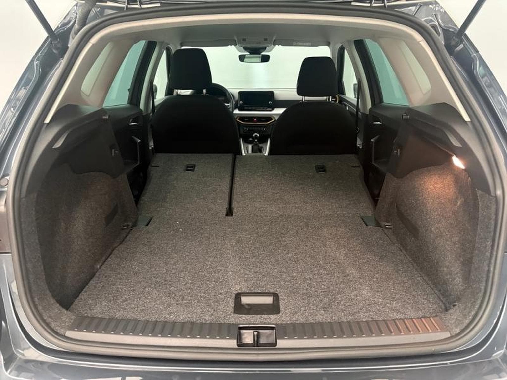 Seat Arona -27% 1.0 TSI 115ch Style Special Edition (2025) - Photo 23