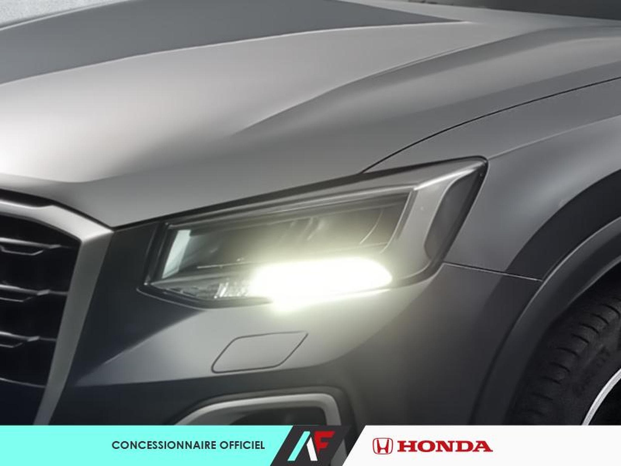 Audi Q2 -18% 30 TDI 116ch S-Line (2025) - Photo 6