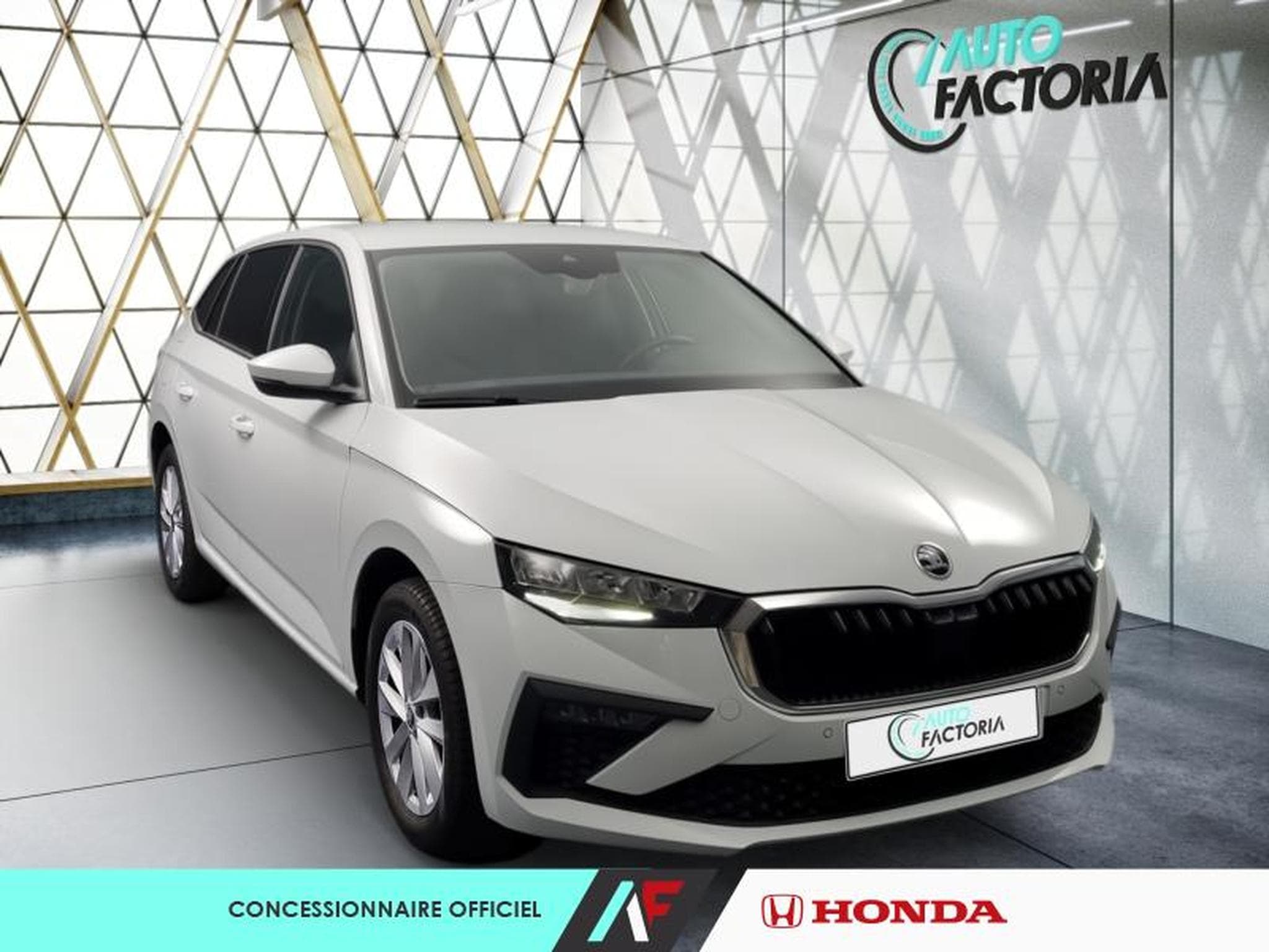 Skoda Scala -34% 1.0 TSI Evo2 116ch Selection (2025) - Photo 3