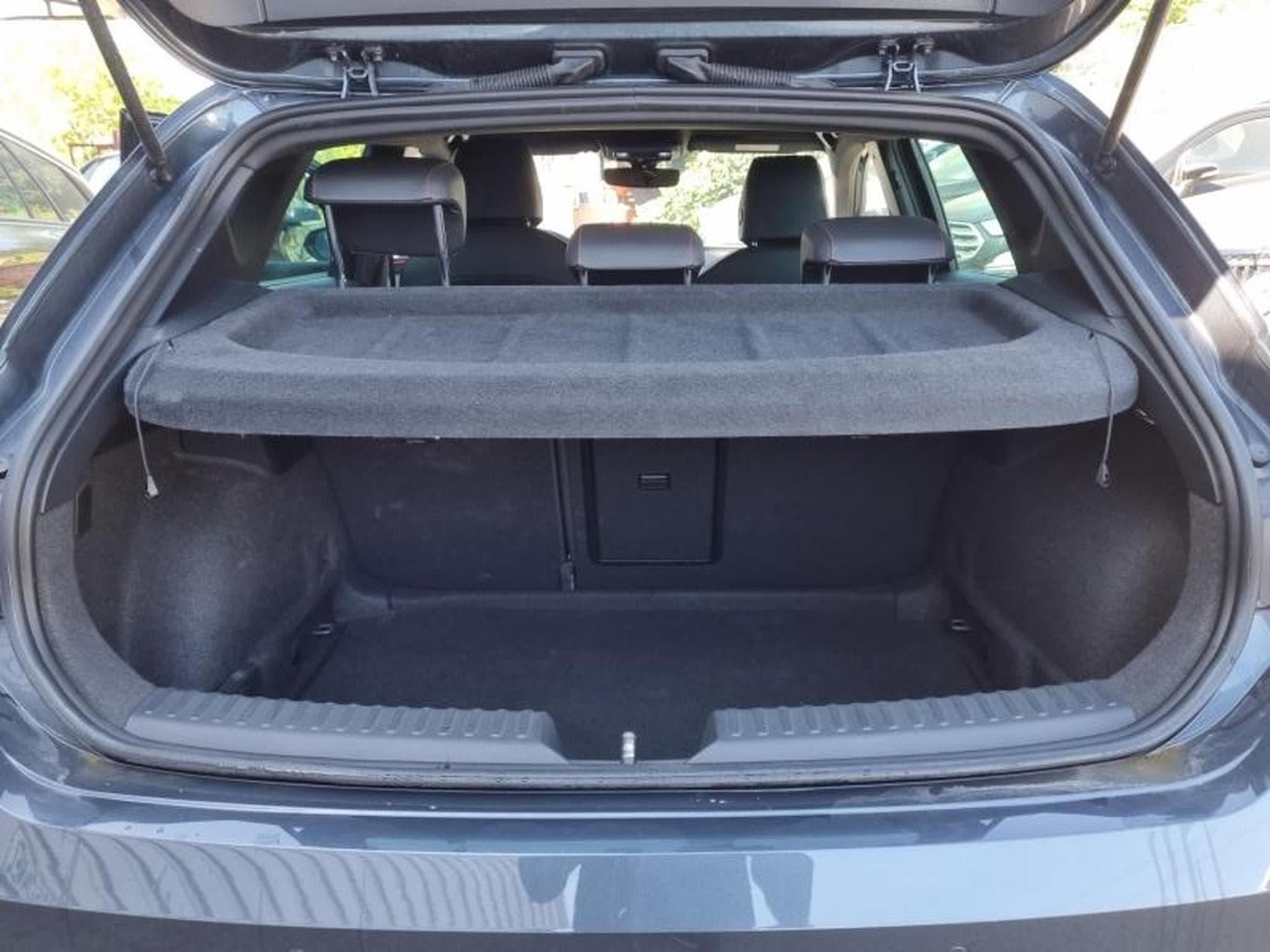 Seat Leon -18% 1.5 TSI 115CH FR 25 ANNIVERSAIRE (2025) - Photo 12