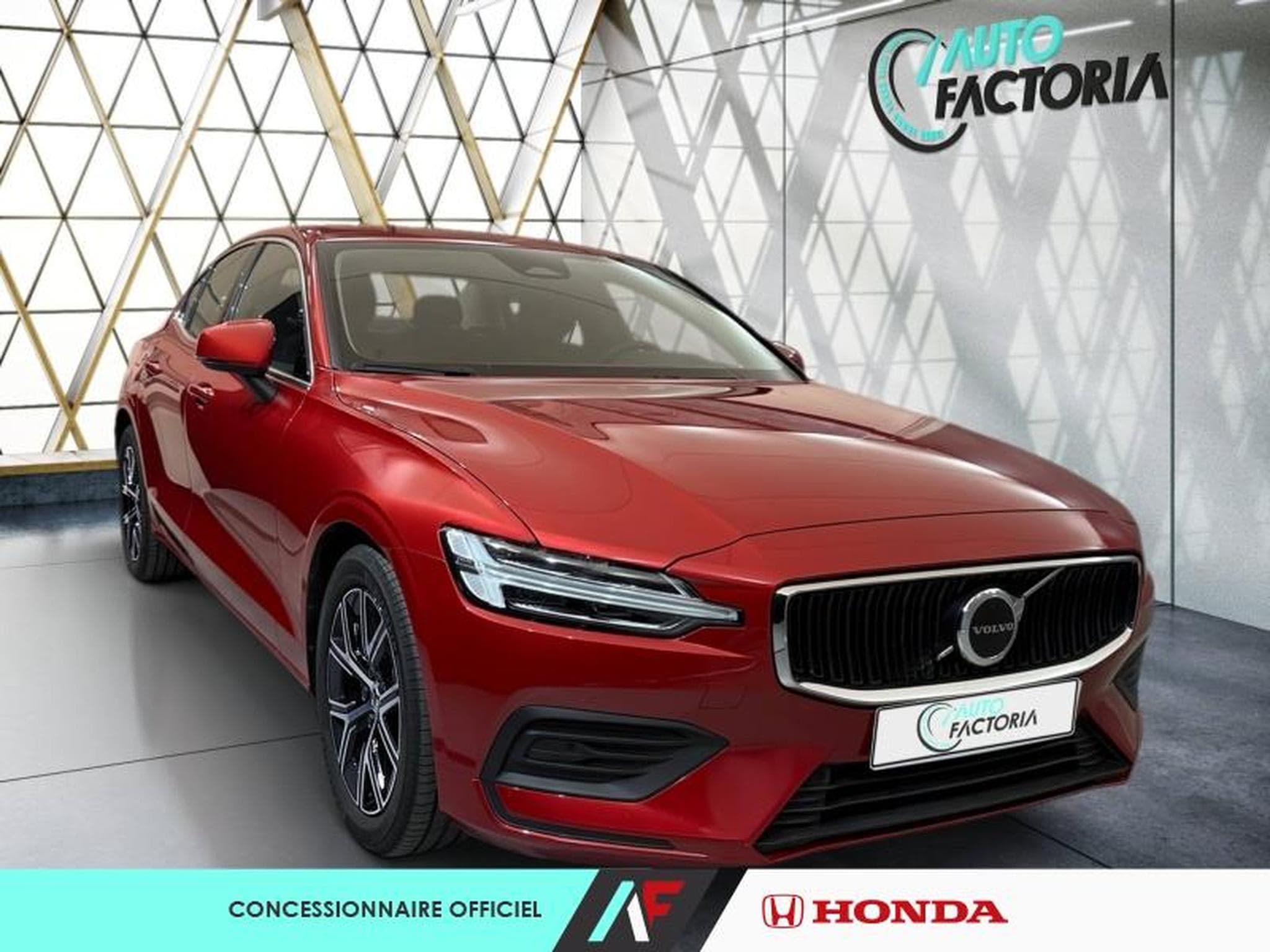Volvo S60 -47% B4 197ch Start DCT 7 (2024) - Photo 6