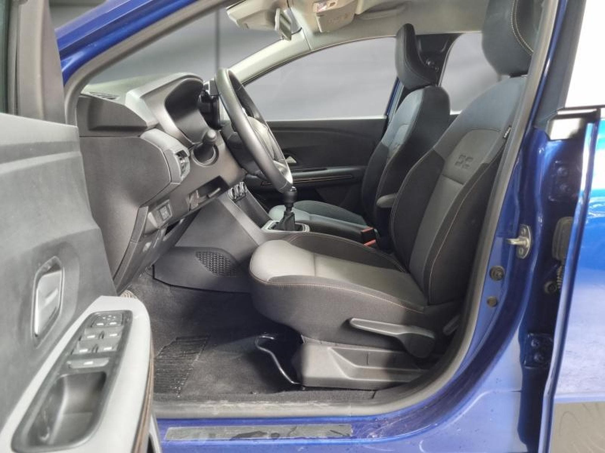 Dacia Sandero 1.0 ECO-G 100CH Stepway Extreme (2025) - Photo 10