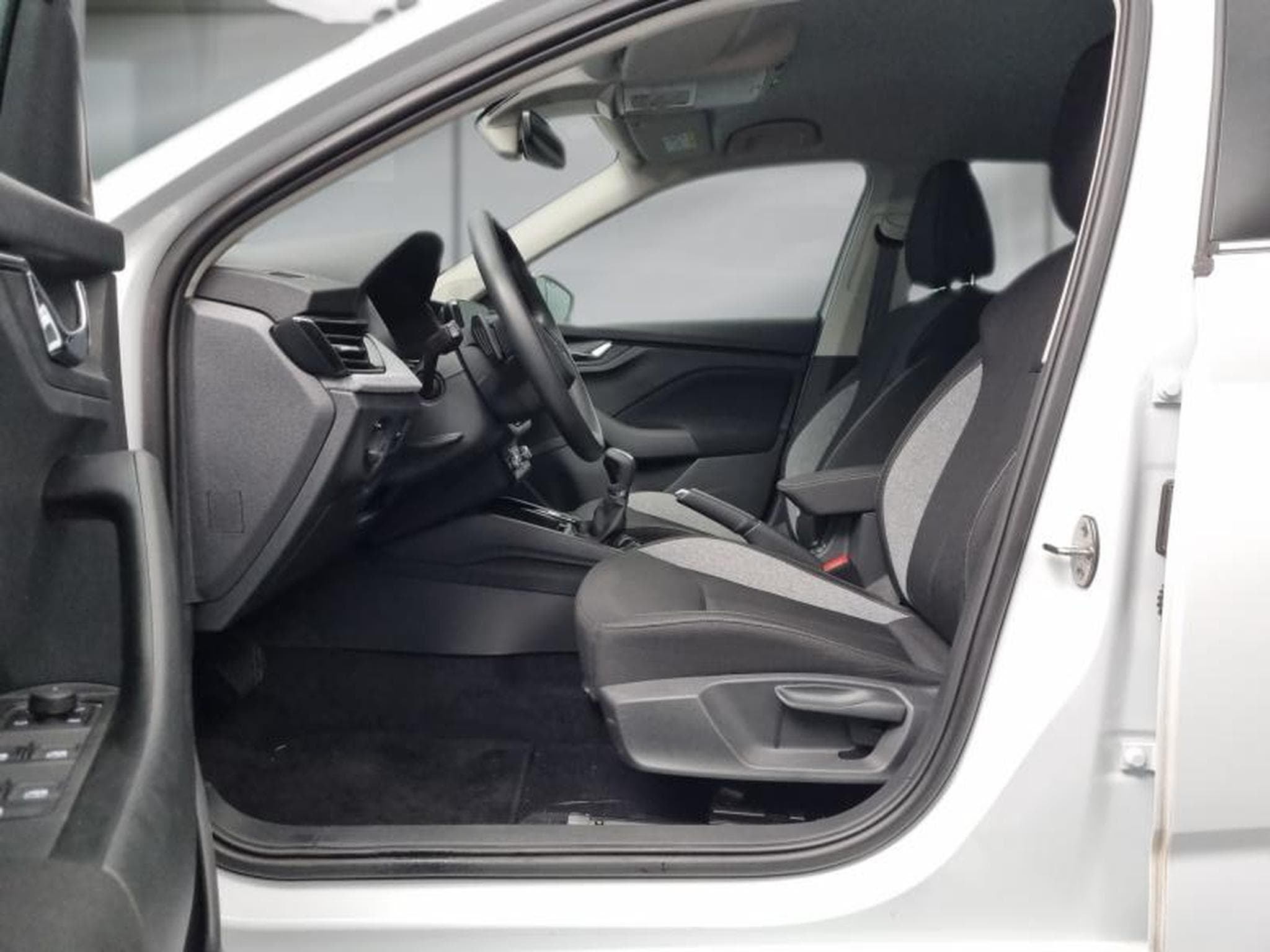 Skoda Scala -36% 1.0 TSI Evo2 116ch Selection DSG7 (2025) - Photo 10