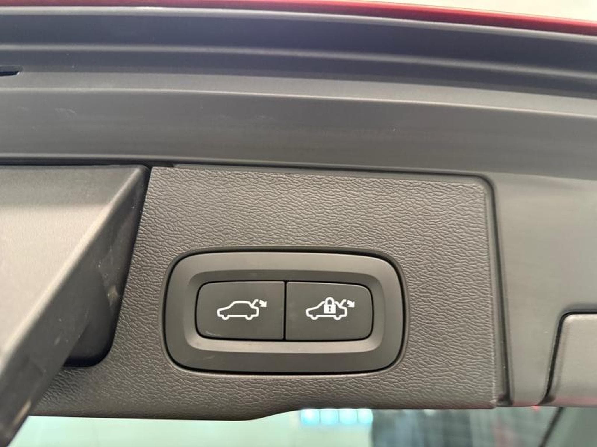 Volvo XC60 -50% T6 350ch Core Bright (2024) - Photo 21
