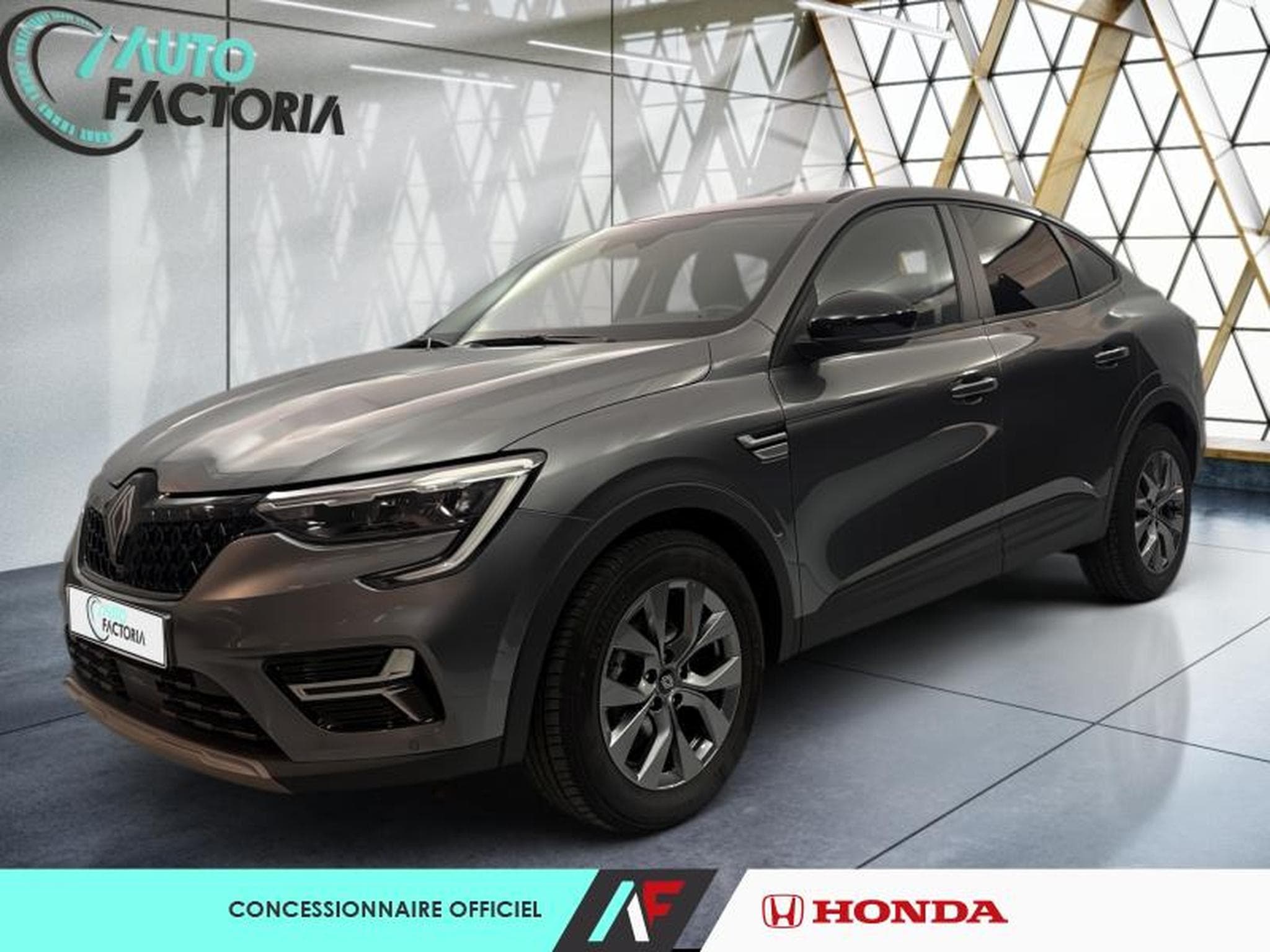 Renault Arkana -22% 1.3 TCe 140ch mild hybrid Evolution EDC -24 (2025) - Photo 1
