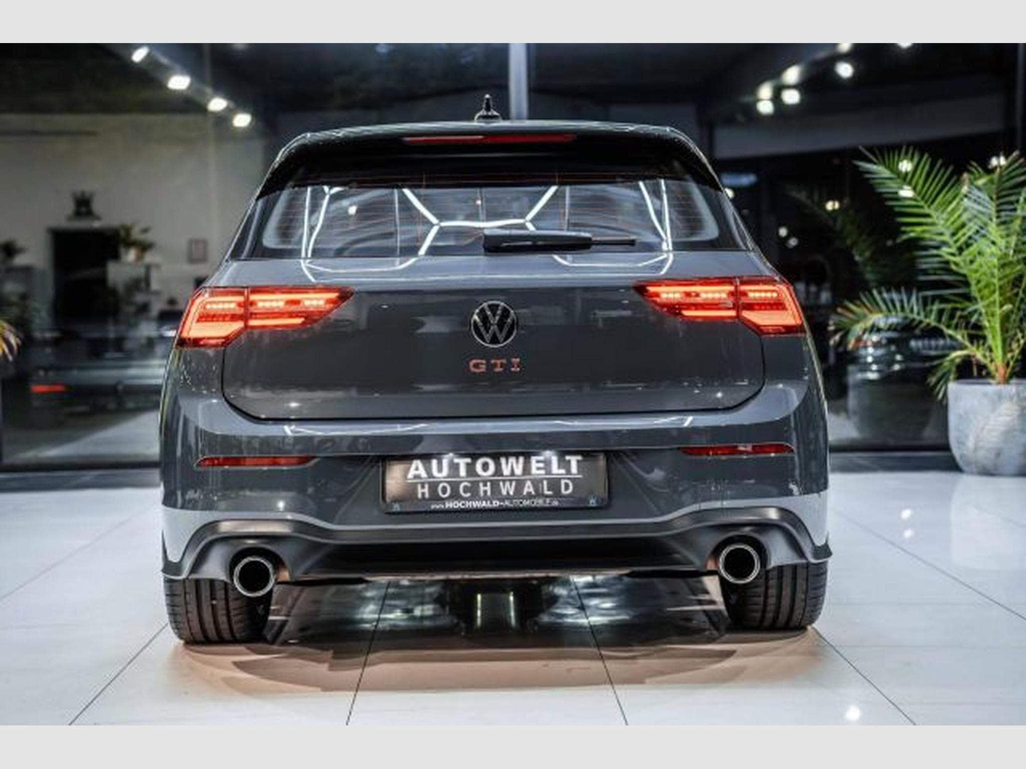 VW Golf Golf 8 GTI 2.0 TSI DSG IQ-Drive IQ-LED ACC Side (2023) - Photo 15