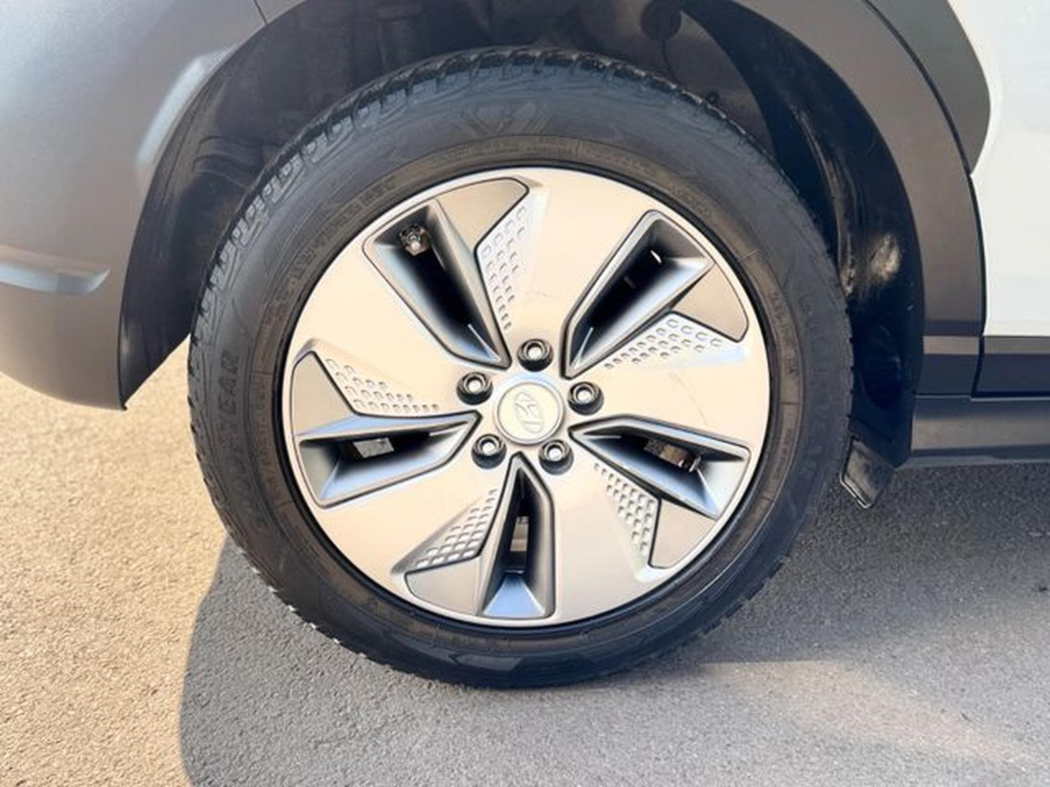 Hyundai KONA KONA 1.6 CRDI*FACELIFT*LED*NAVI*KAMERA*PDC* (2021) - Photo 11