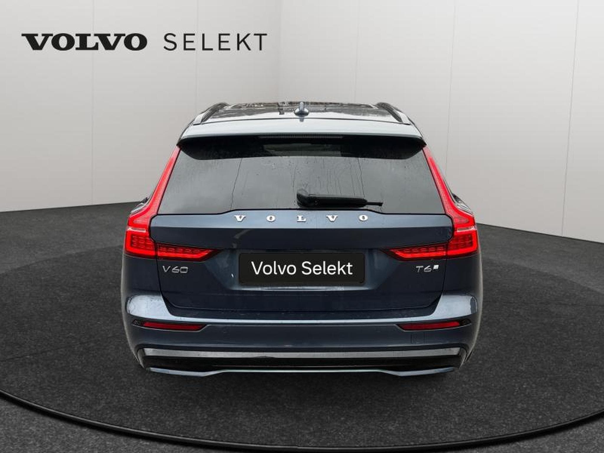 Volvo V60 T6 Ultra Dark / Hybride (2024) - Photo 6