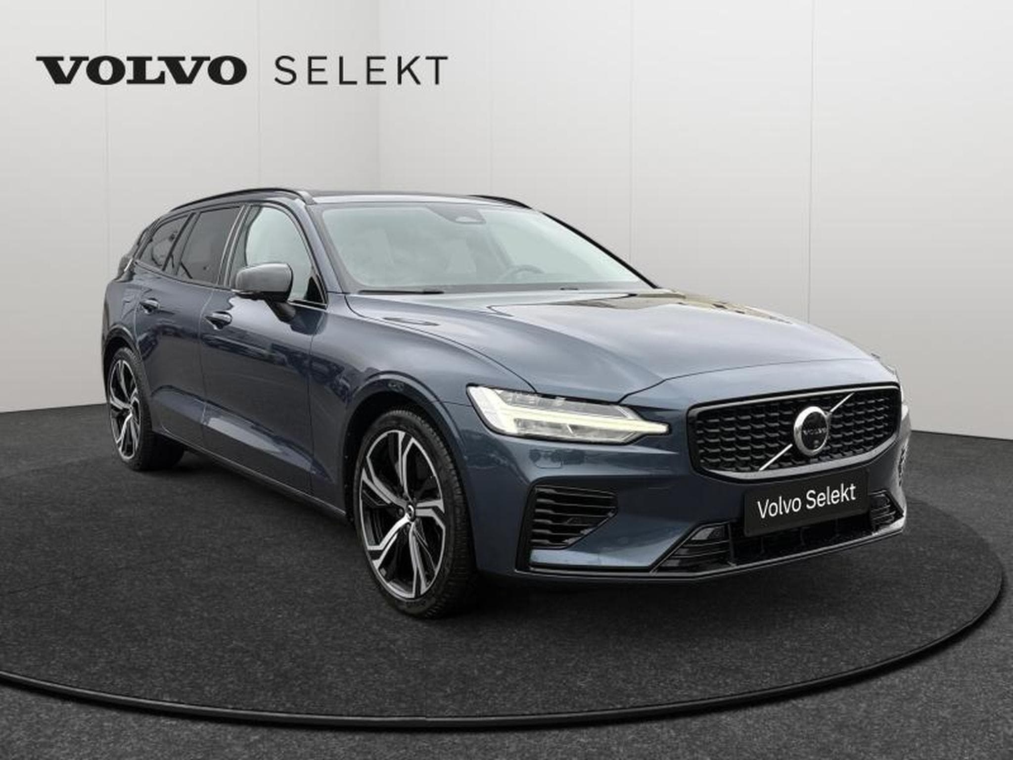 Volvo V60 T6 Ultra Dark / Hybride (2024) - Photo 8