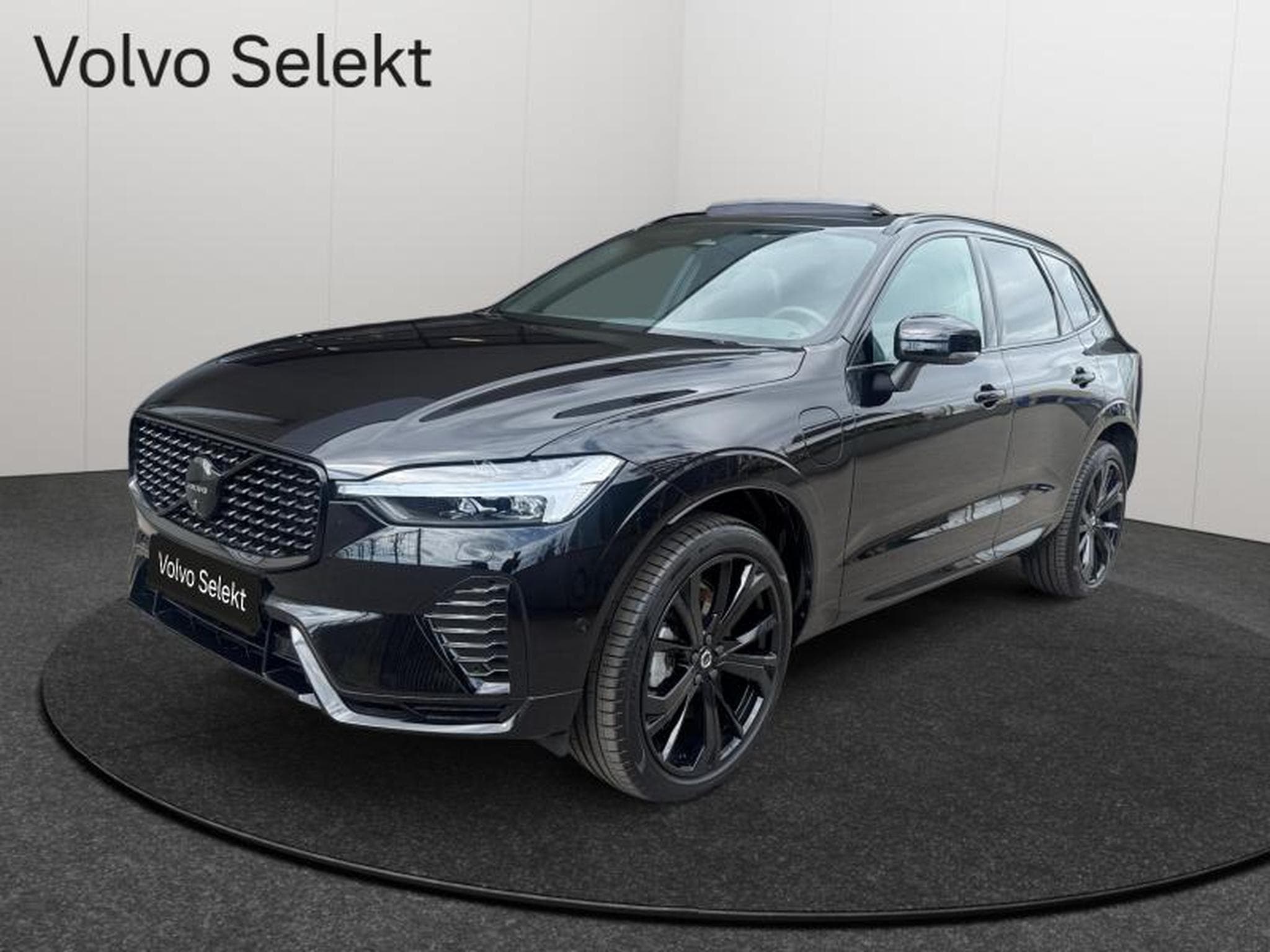 Volvo XC60 T8 Black Edition Plus / Hybride KIT HIVER INCLUS (2025) - Photo 1