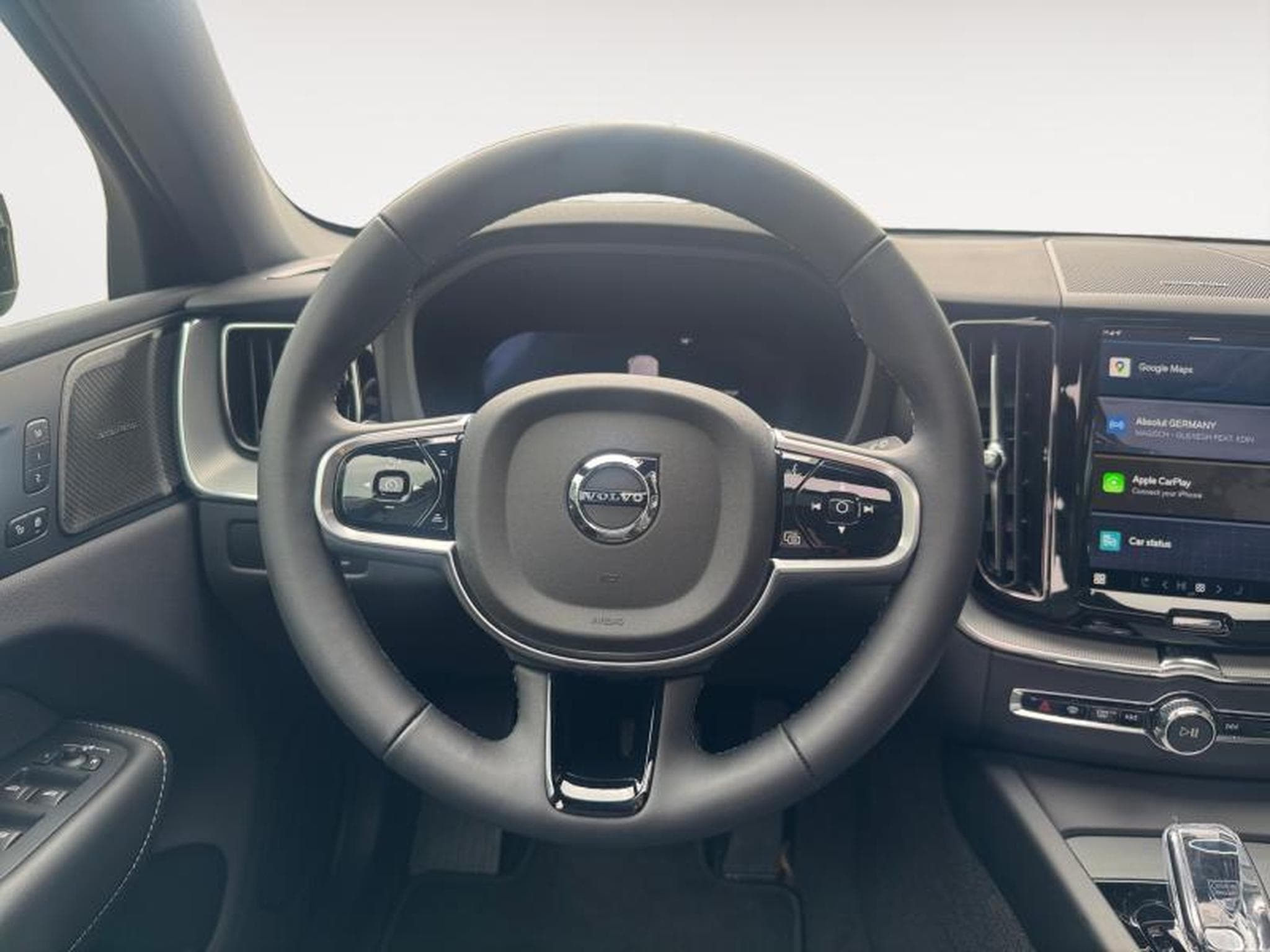 Volvo XC60 T8 Black Edition Plus / Hybride KIT HIVER INCLUS (2025) - Photo 12