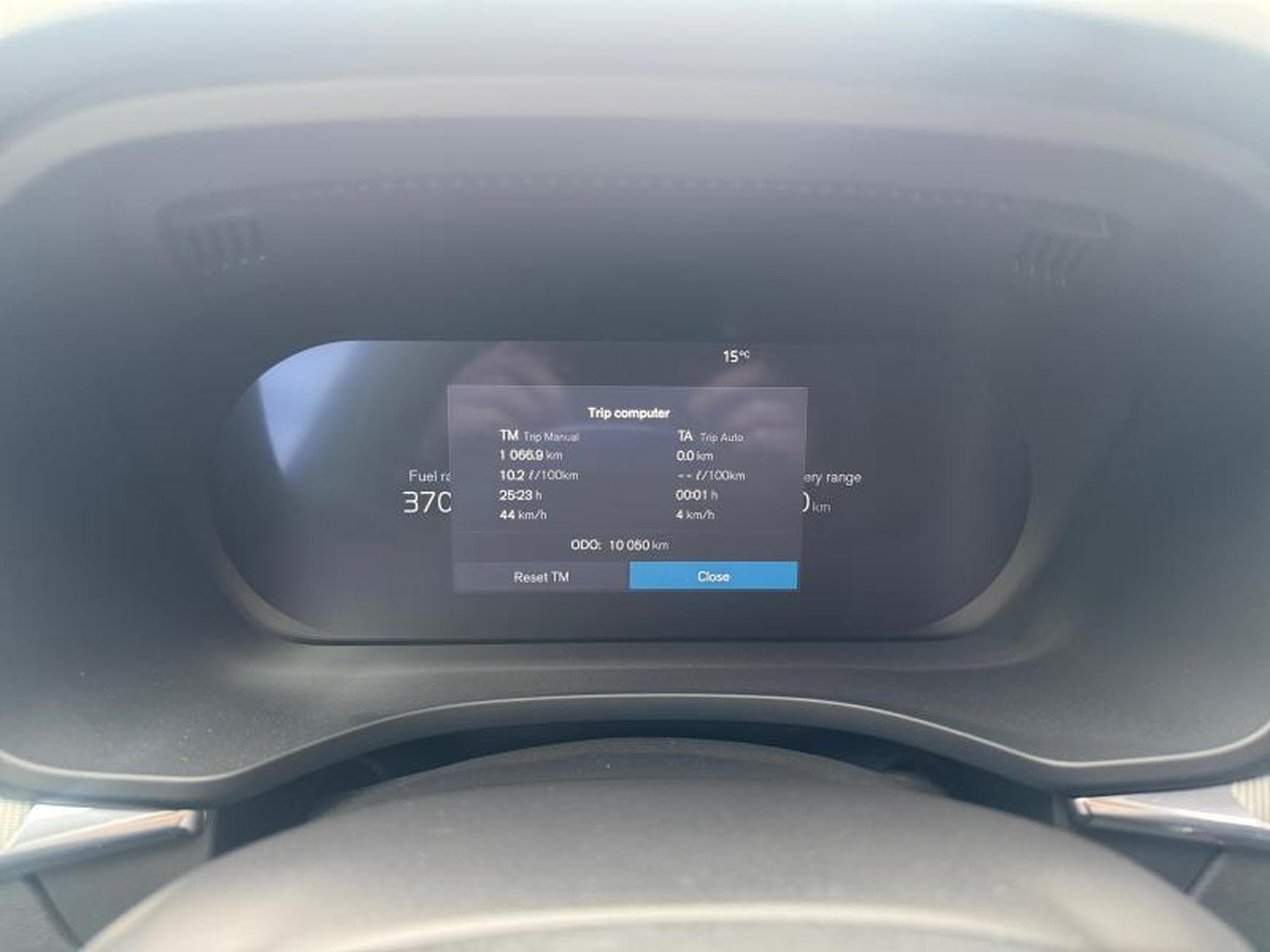 Volvo XC60 T8 Black Edition Plus / Hybride KIT HIVER INCLUS (2025) - Photo 18