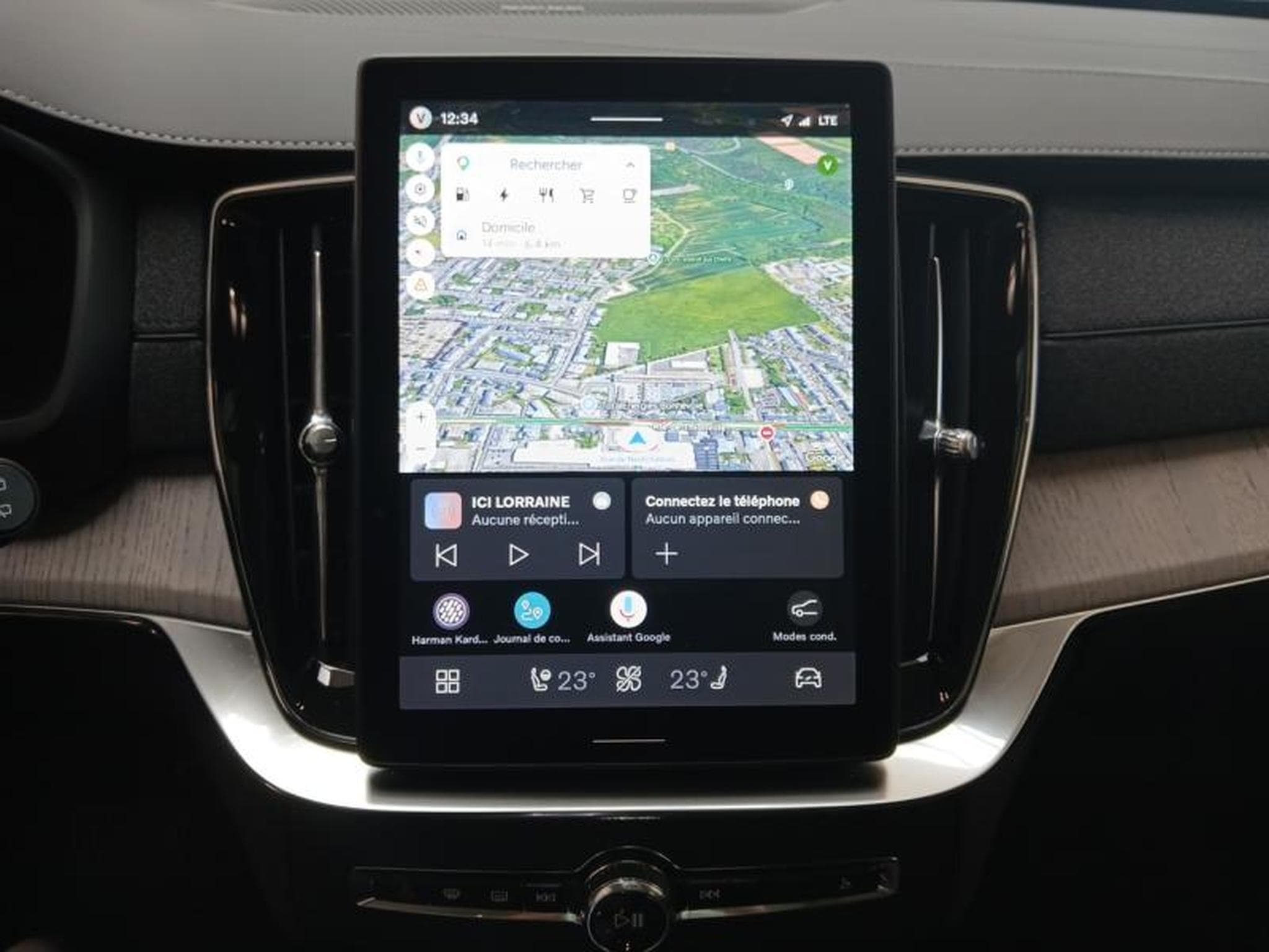 Volvo XC90 T8 AWD Ultra Dark / Hybride (2025) - Photo 16